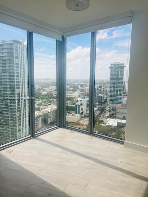 2900 NE 7th Ave Unit: 3209