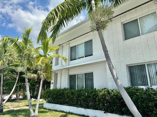 1065 98th St # 2