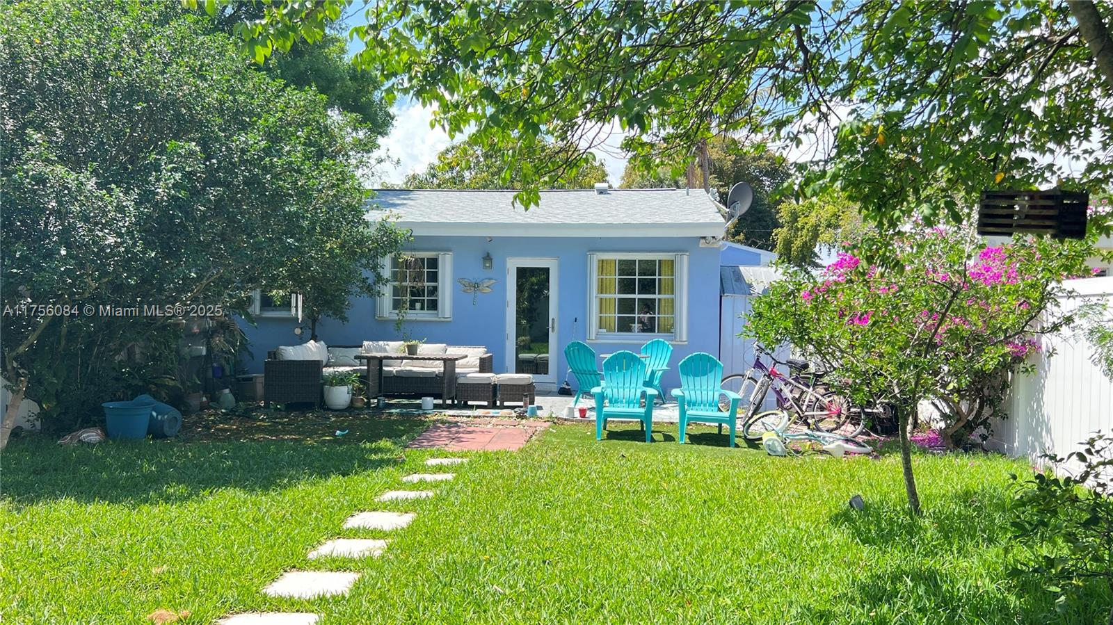 1206 NW 7th Ave
