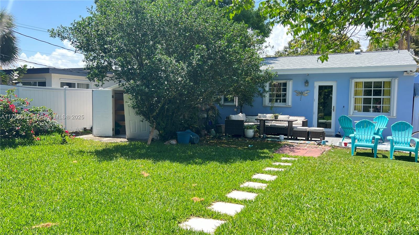 1206 NW 7th Ave