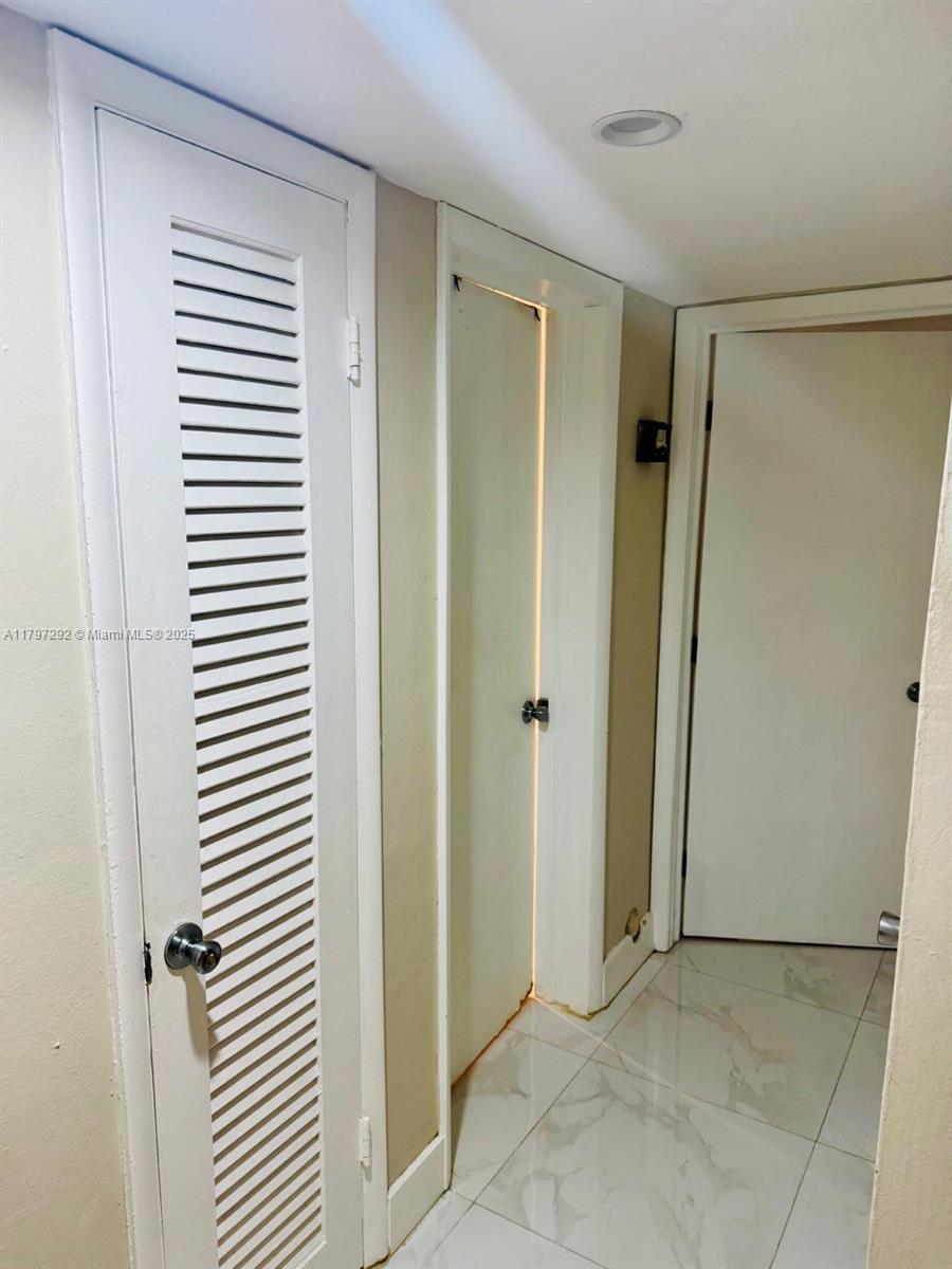 7348 SW 82nd St # C117