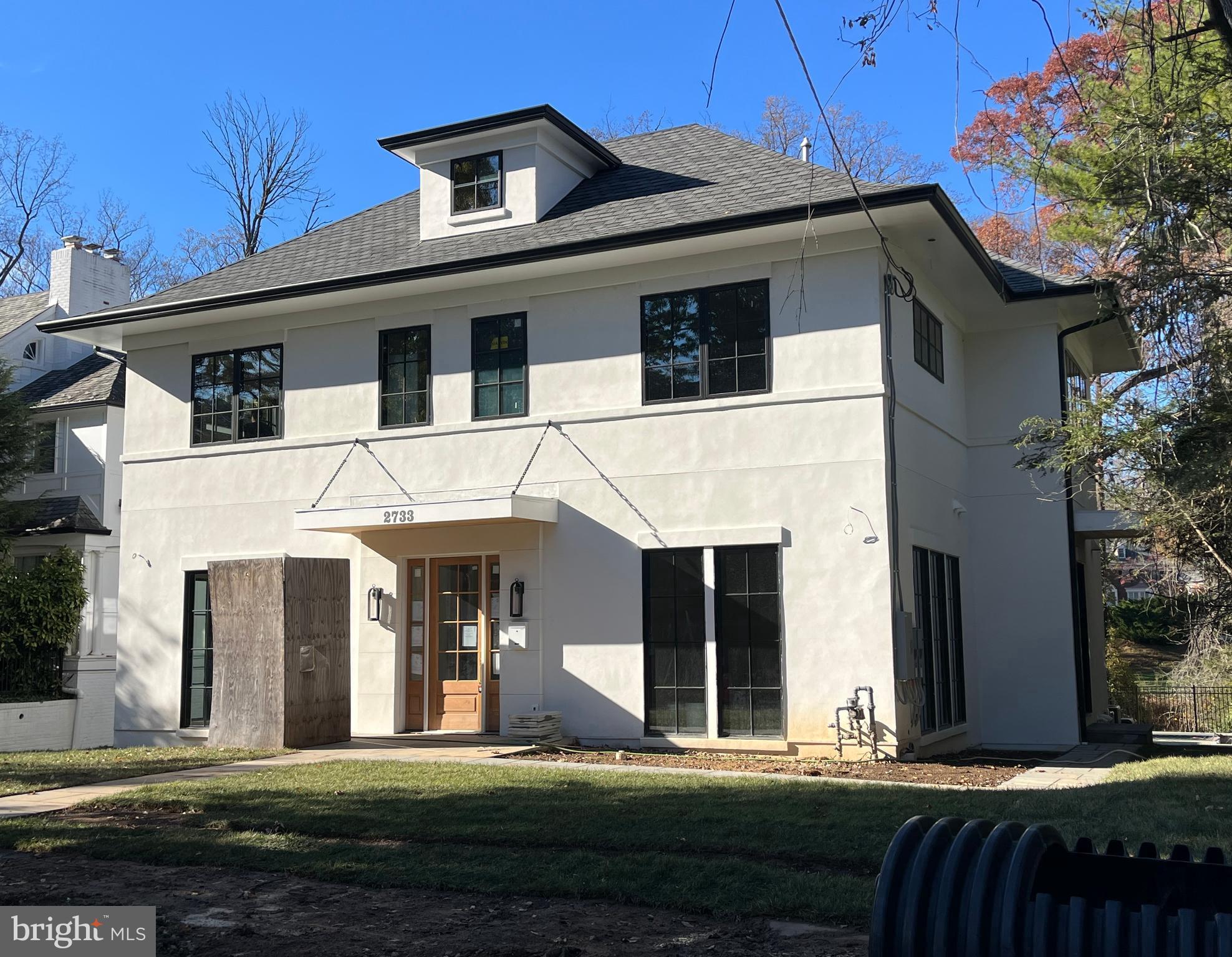 2733 CHESAPEAKE STREET NW