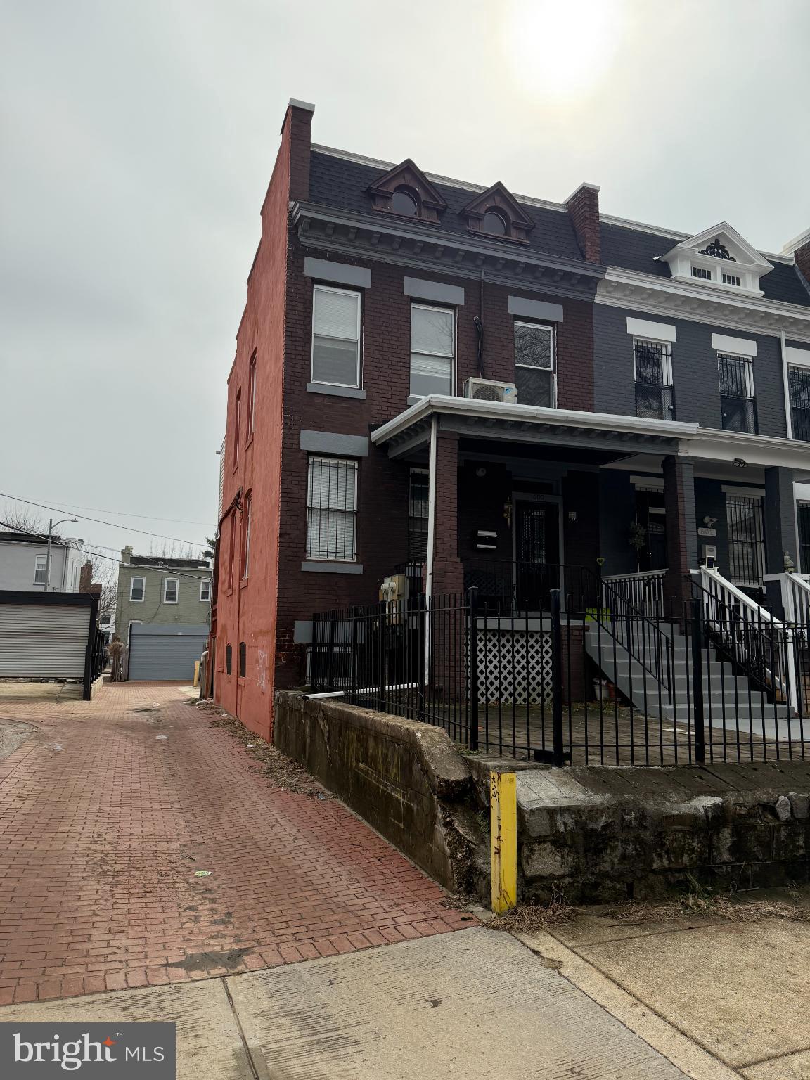 600 KEEFER PLACE NW 3