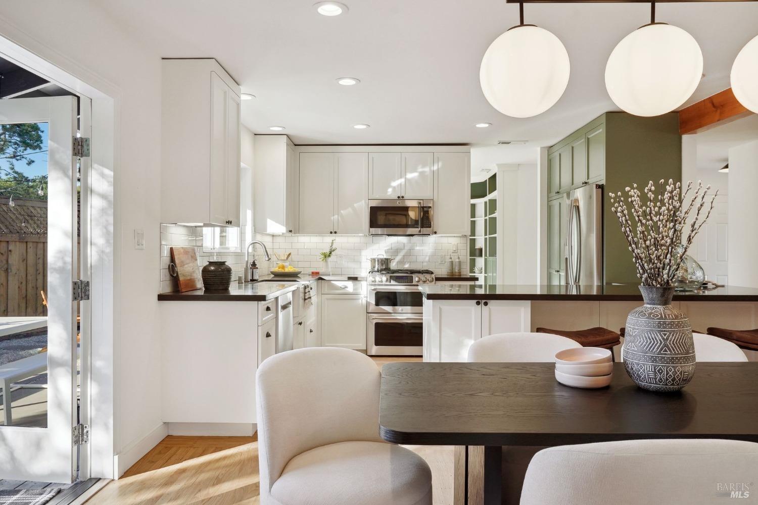 302 Enterprise Concourse