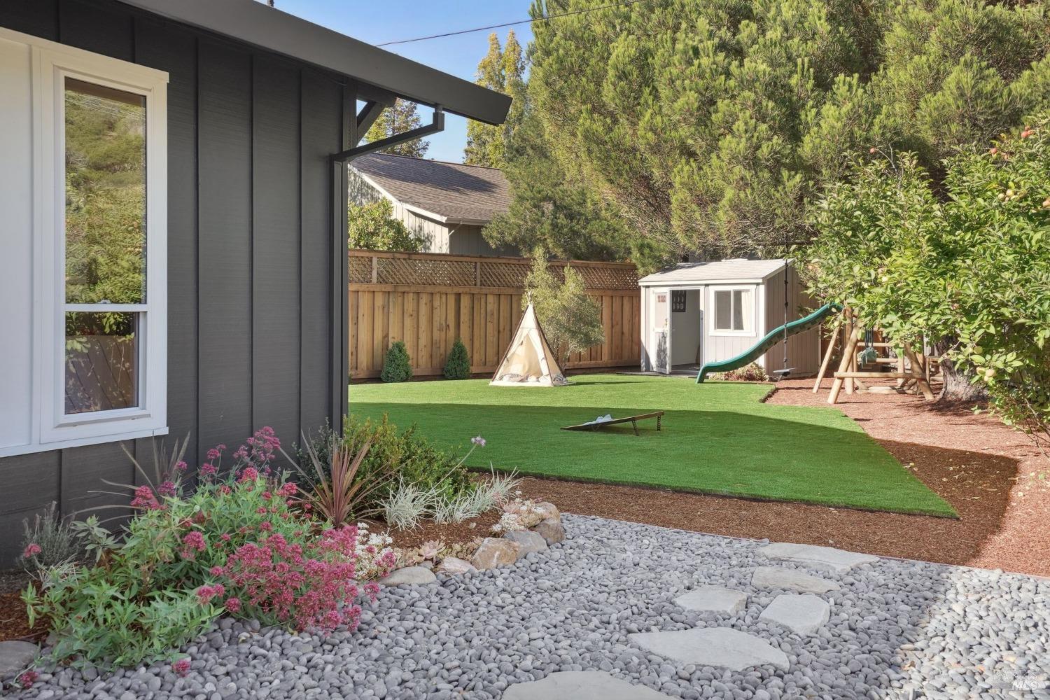 302 Enterprise Concourse