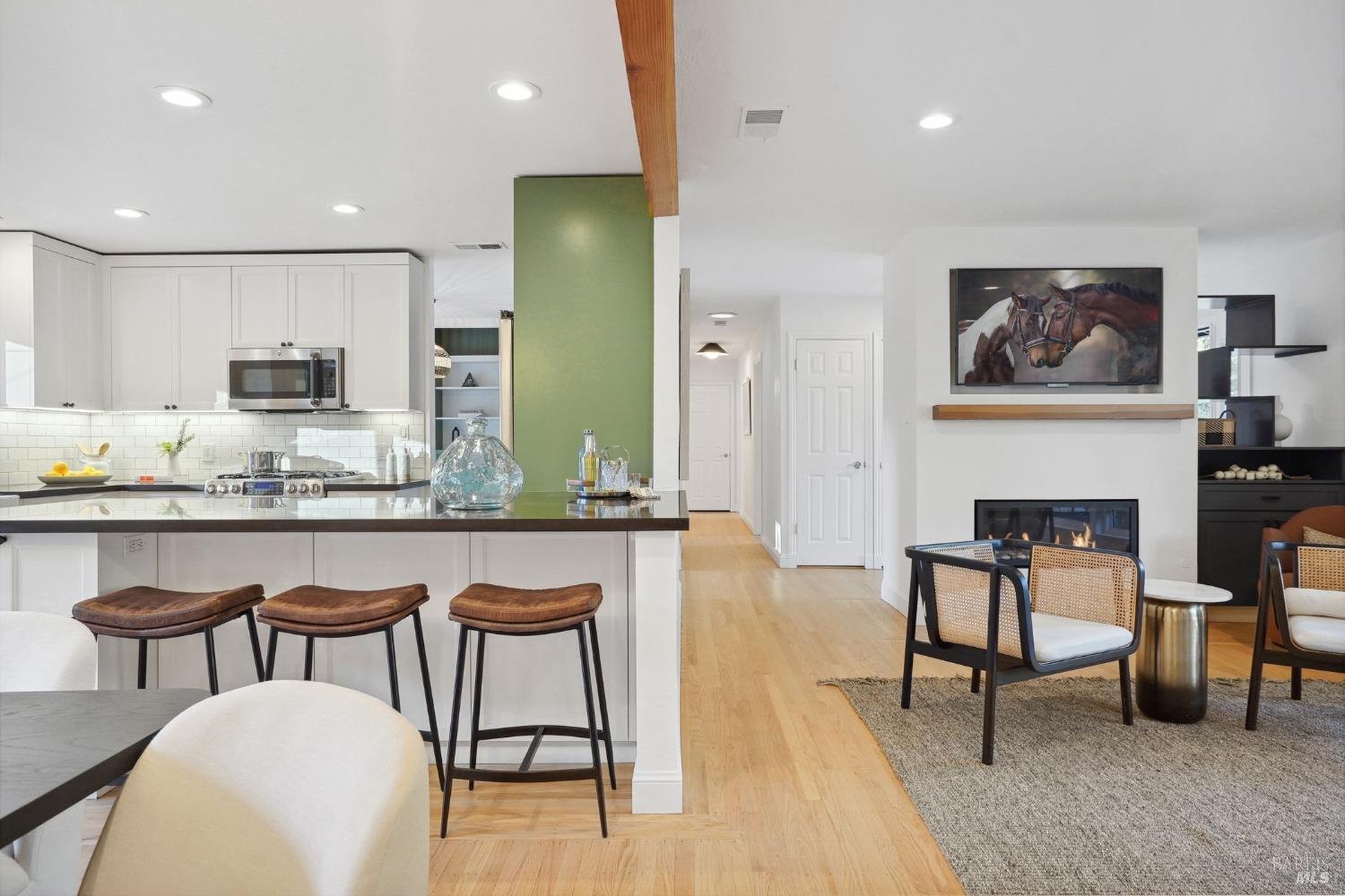 302 Enterprise Concourse