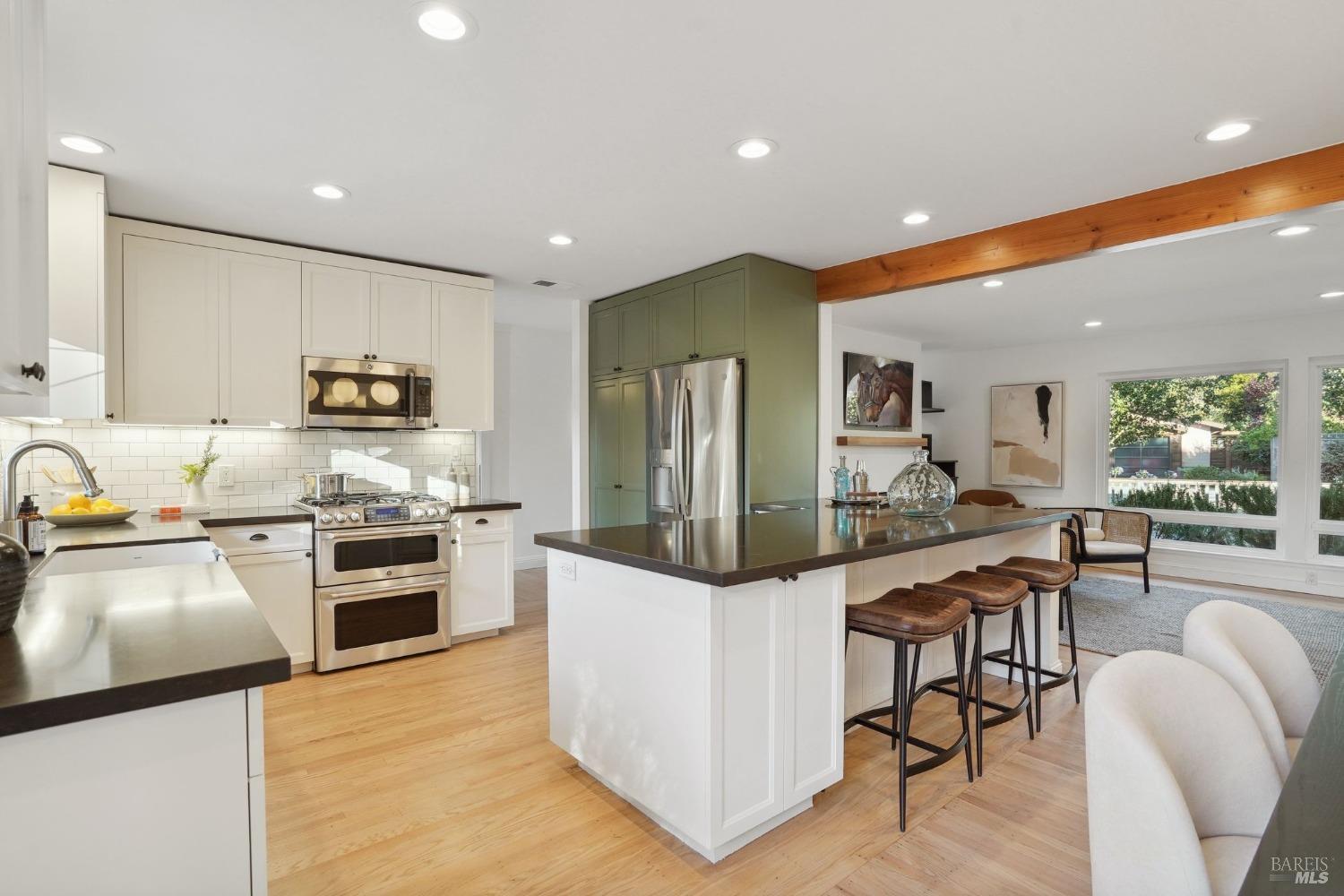 302 Enterprise Concourse