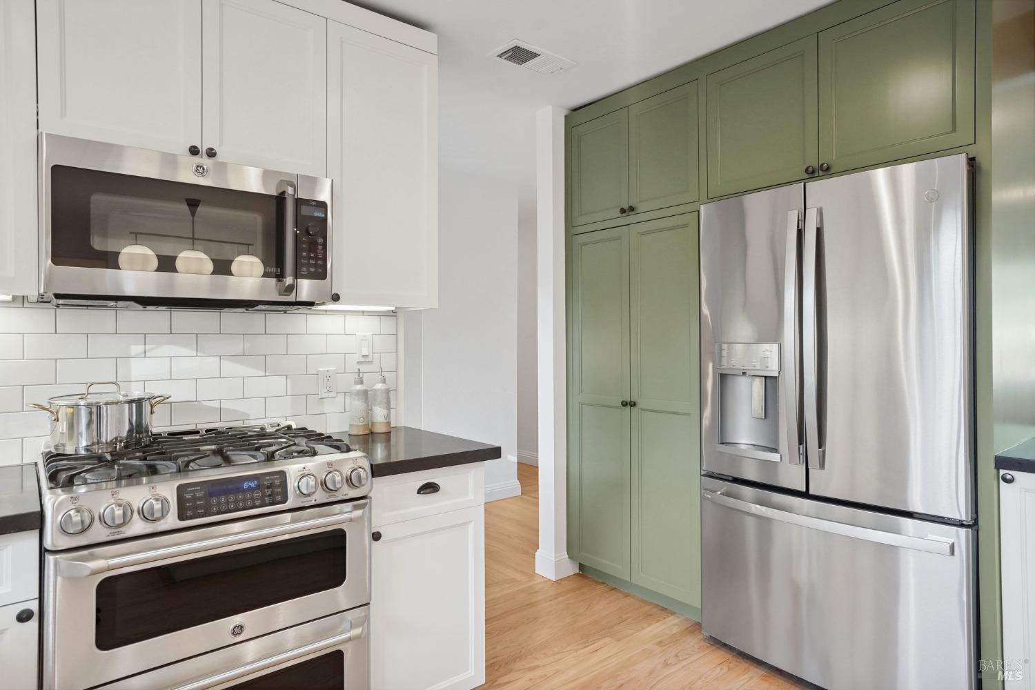 302 Enterprise Concourse