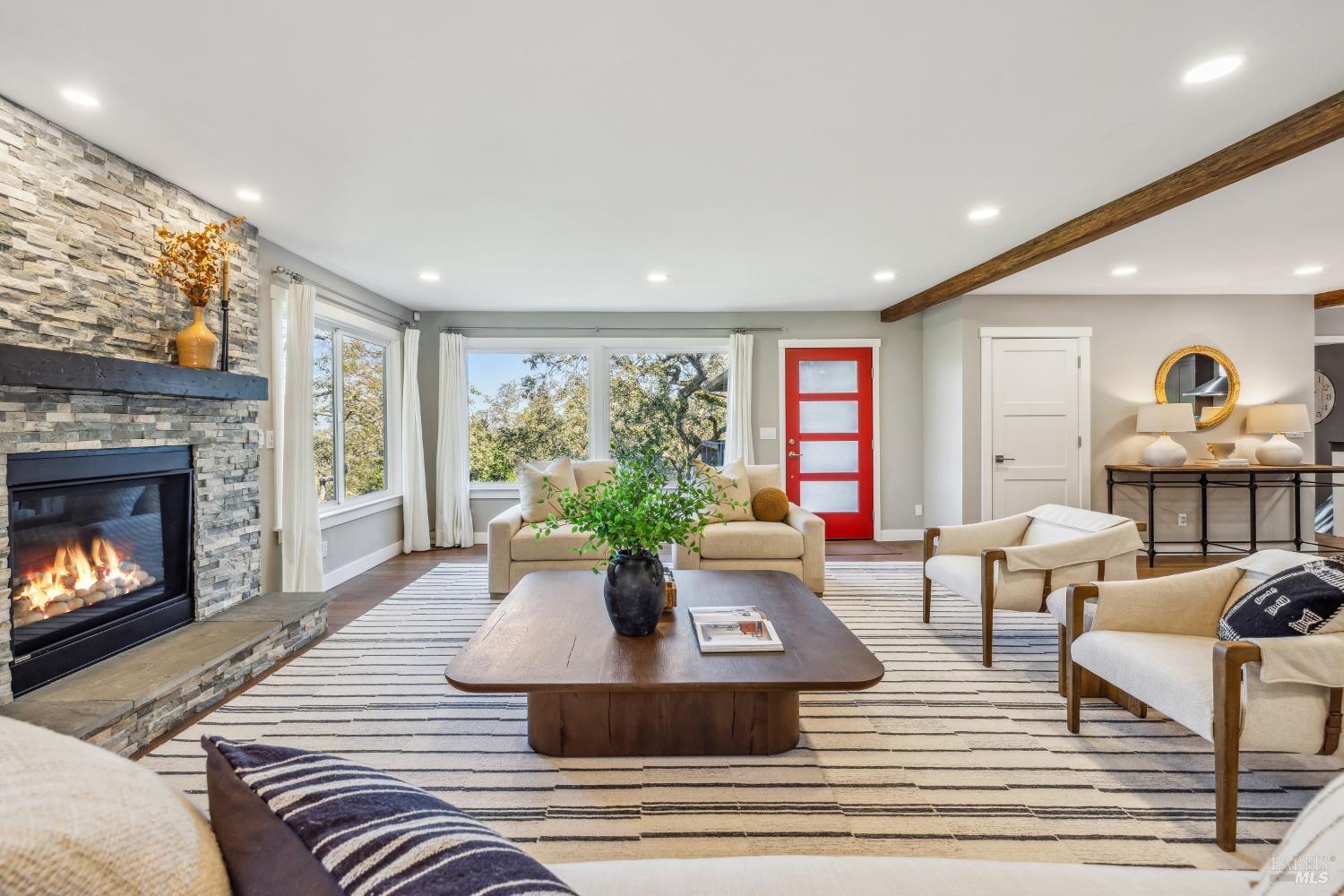 74 Oak Ridge Rd