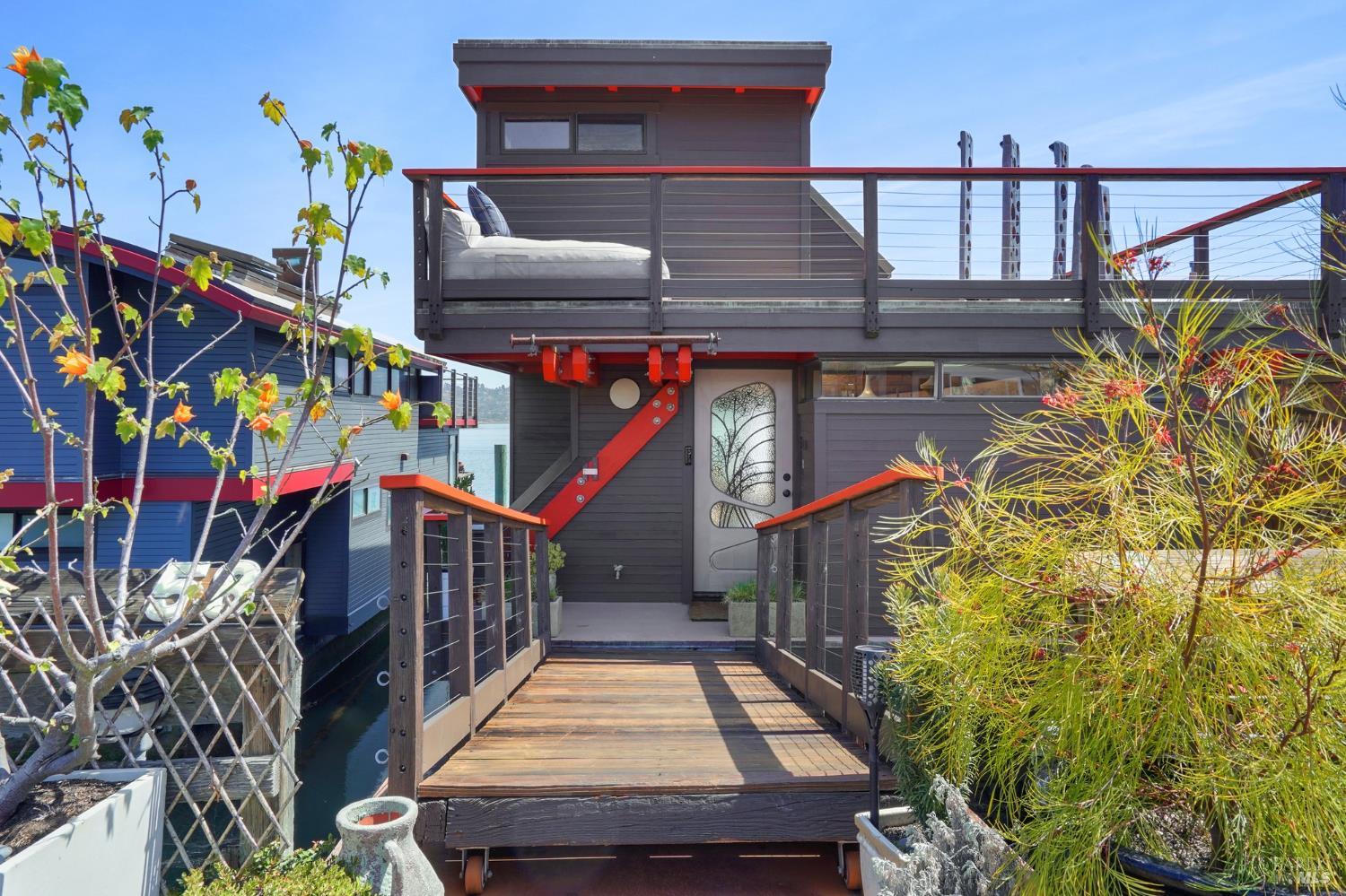 58 Liberty Dock