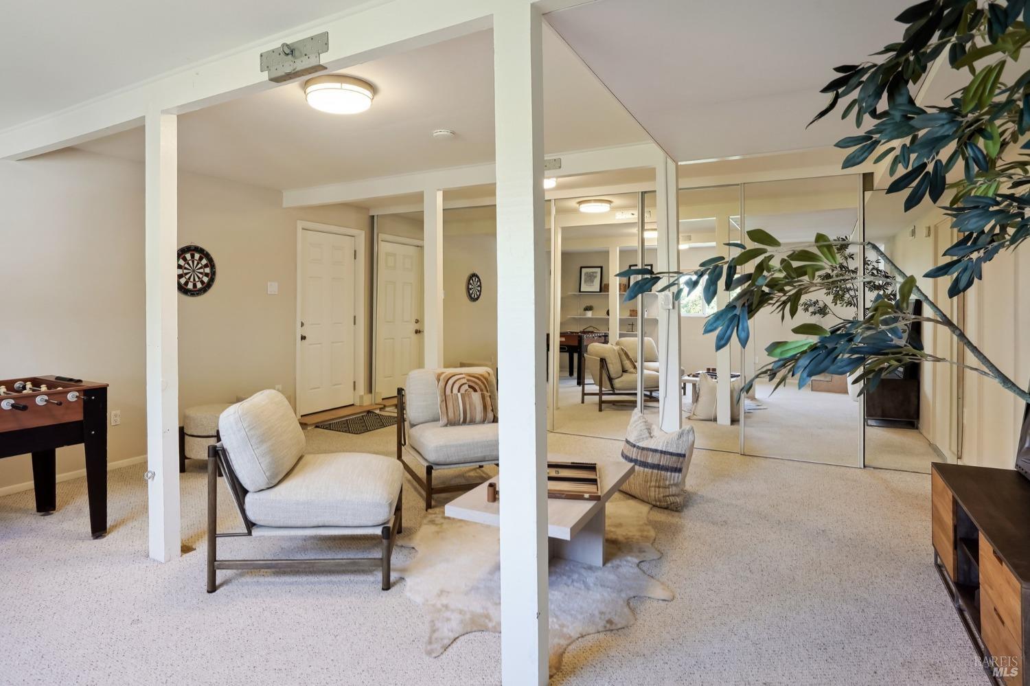 544 Bret Harte Rd Unit:  