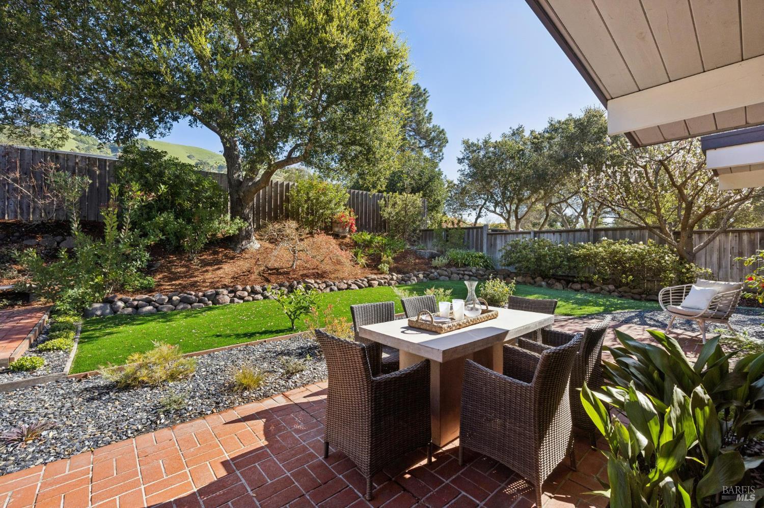 1200 Idylberry Road