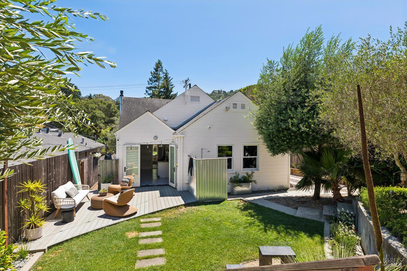 312 Oakdale Avenue