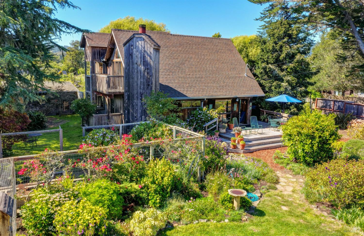 385 Cedar Road