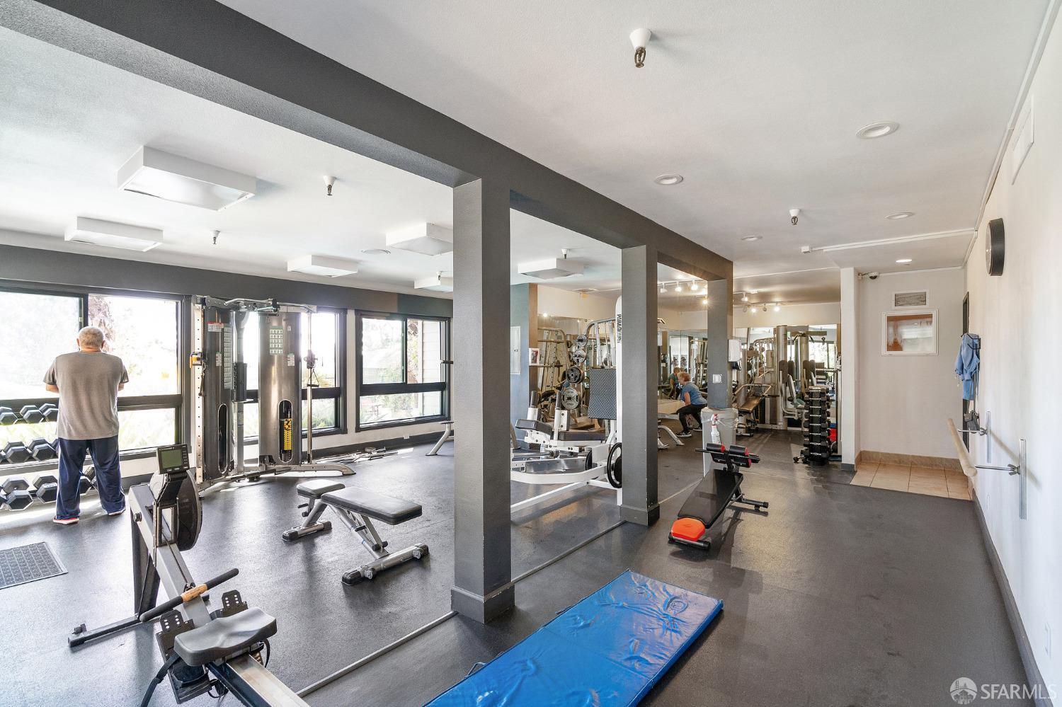 950 Duncan Street Unit: 102E