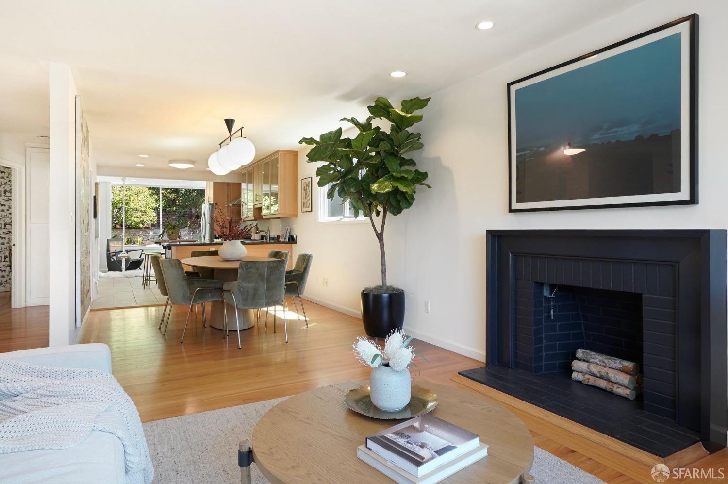 216 Dellbrook Avenue