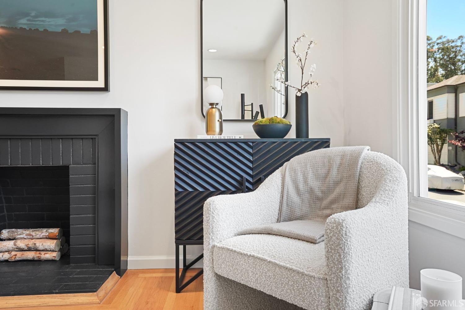 216 Dellbrook Avenue