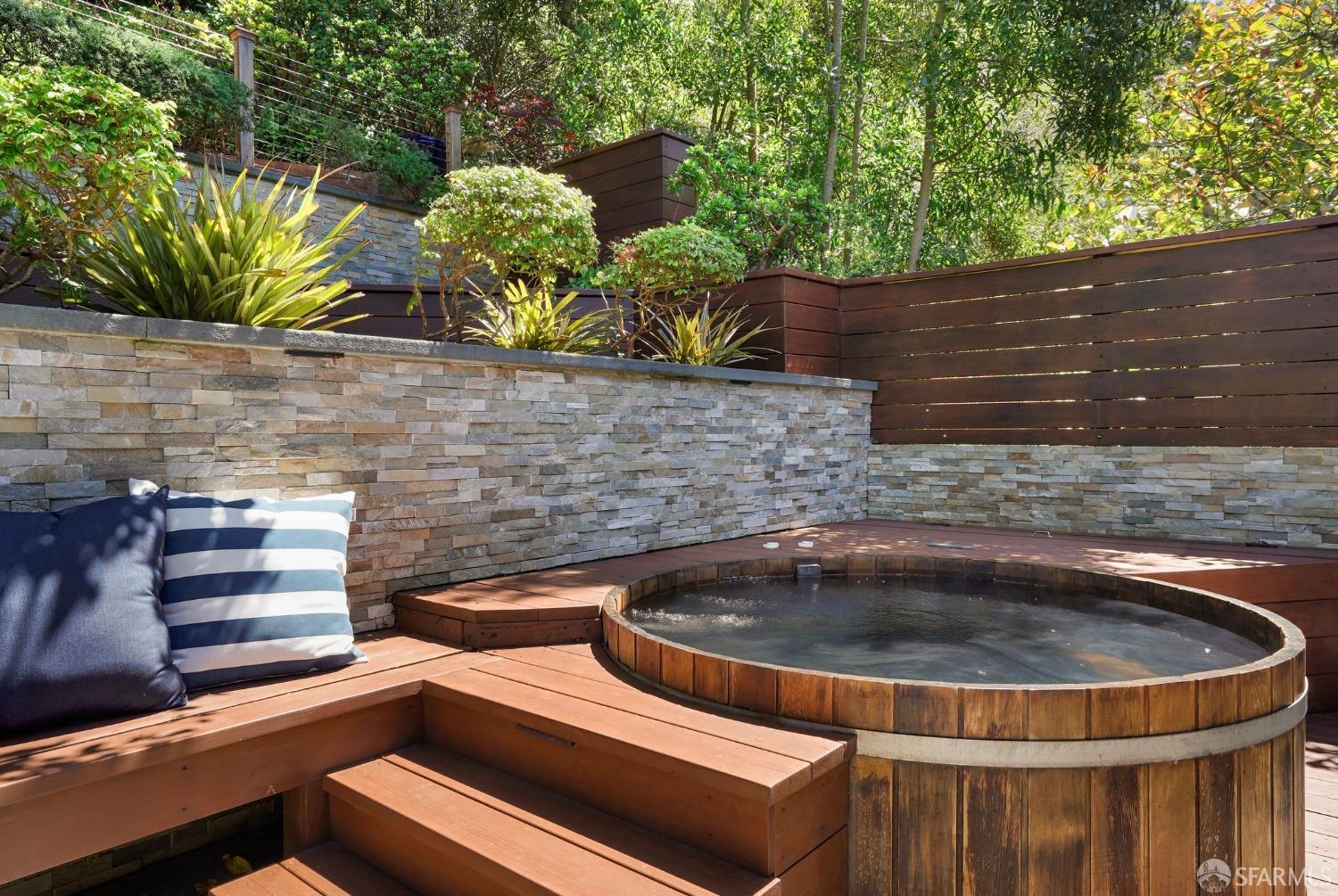 216 Dellbrook Avenue