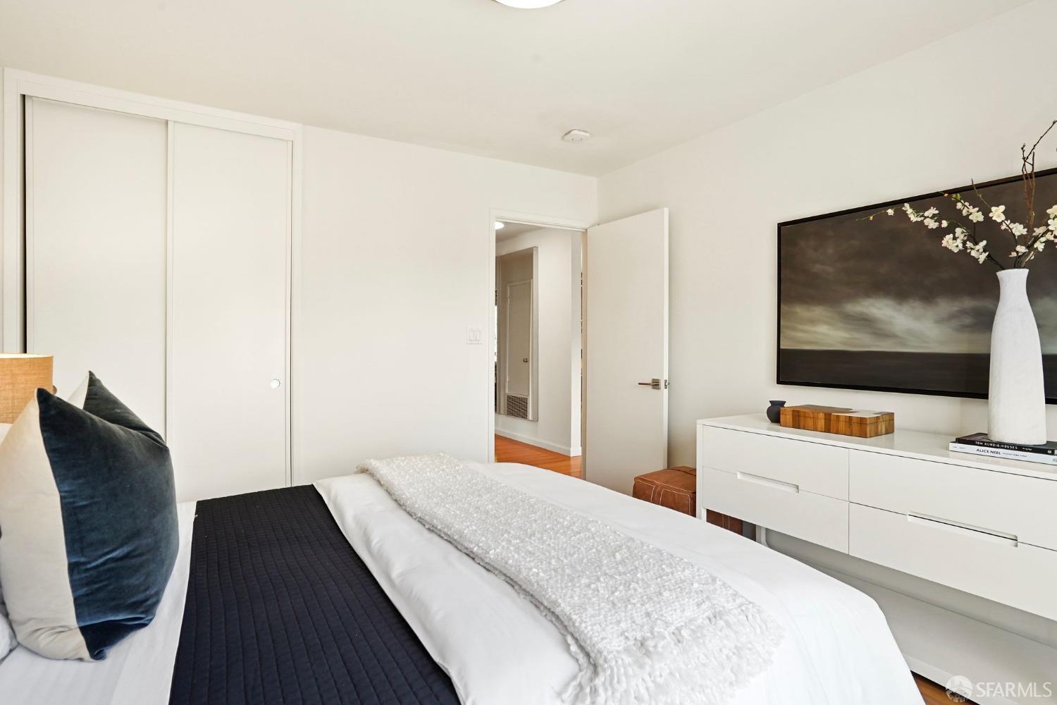 216 Dellbrook Avenue