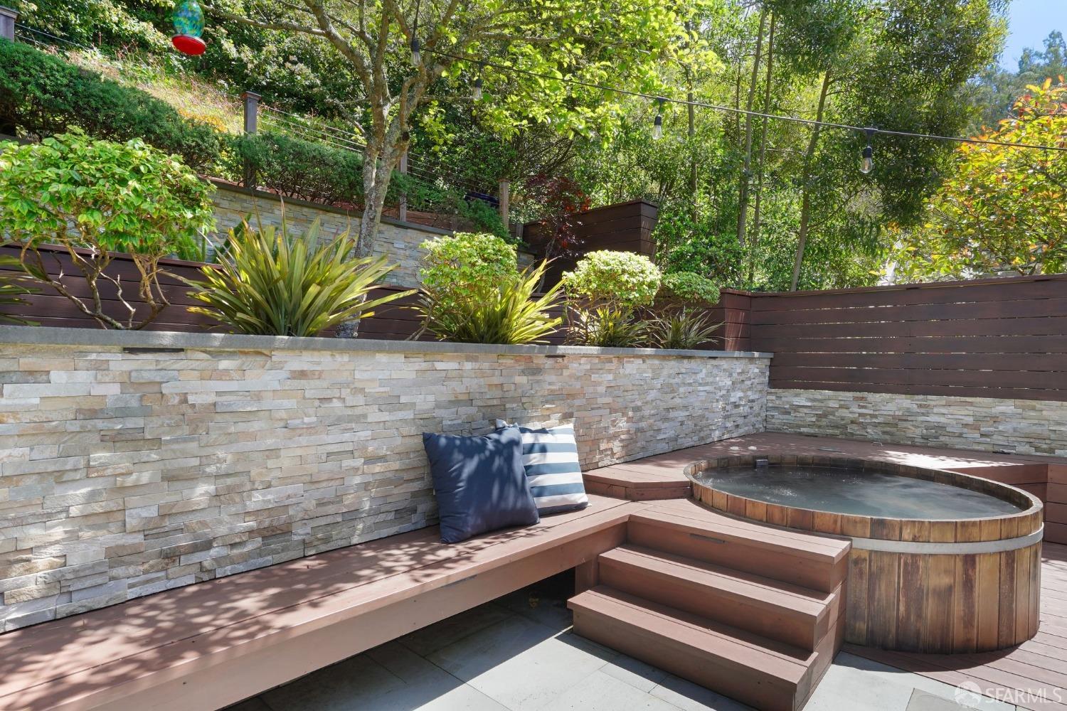 216 Dellbrook Avenue