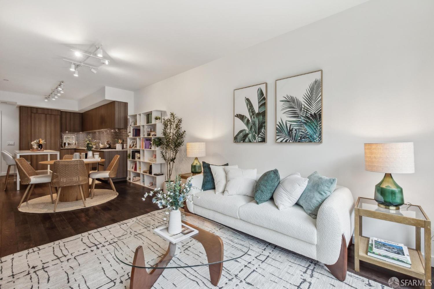 110 Channel Street # 426
