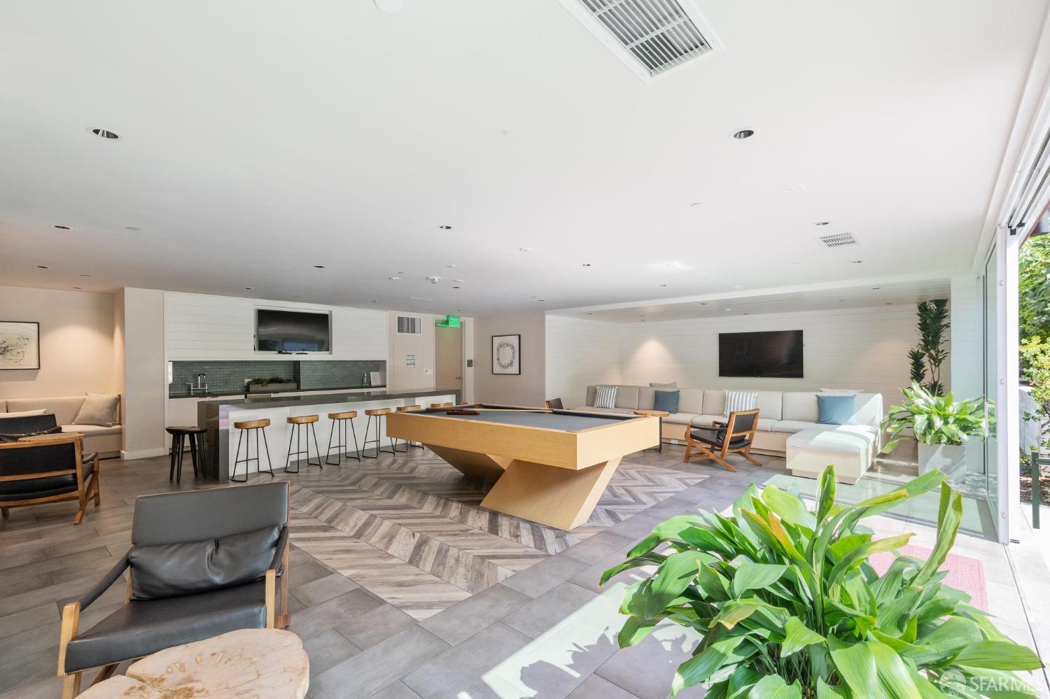 110 Channel Street # 426