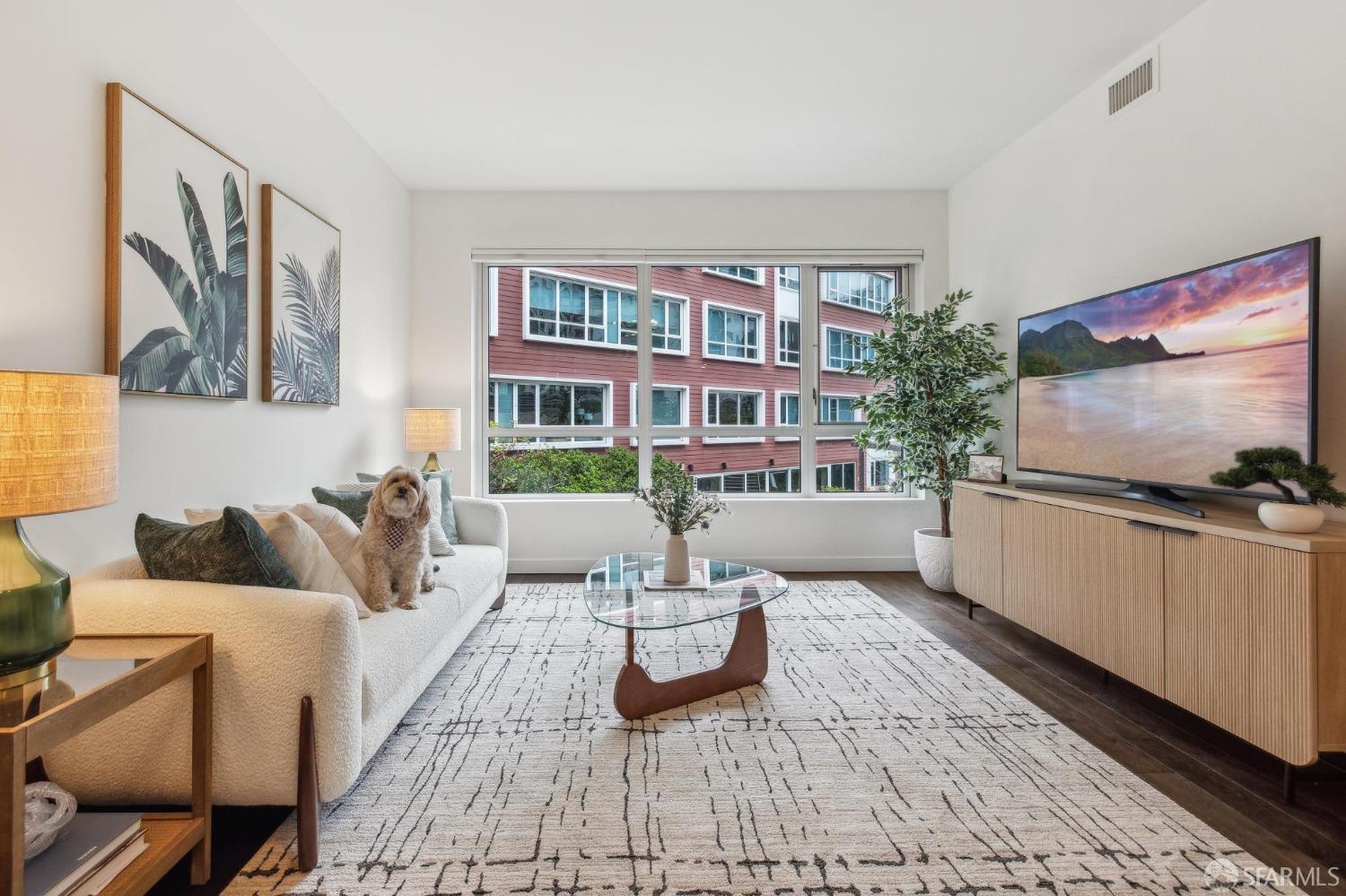 110 Channel Street # 426