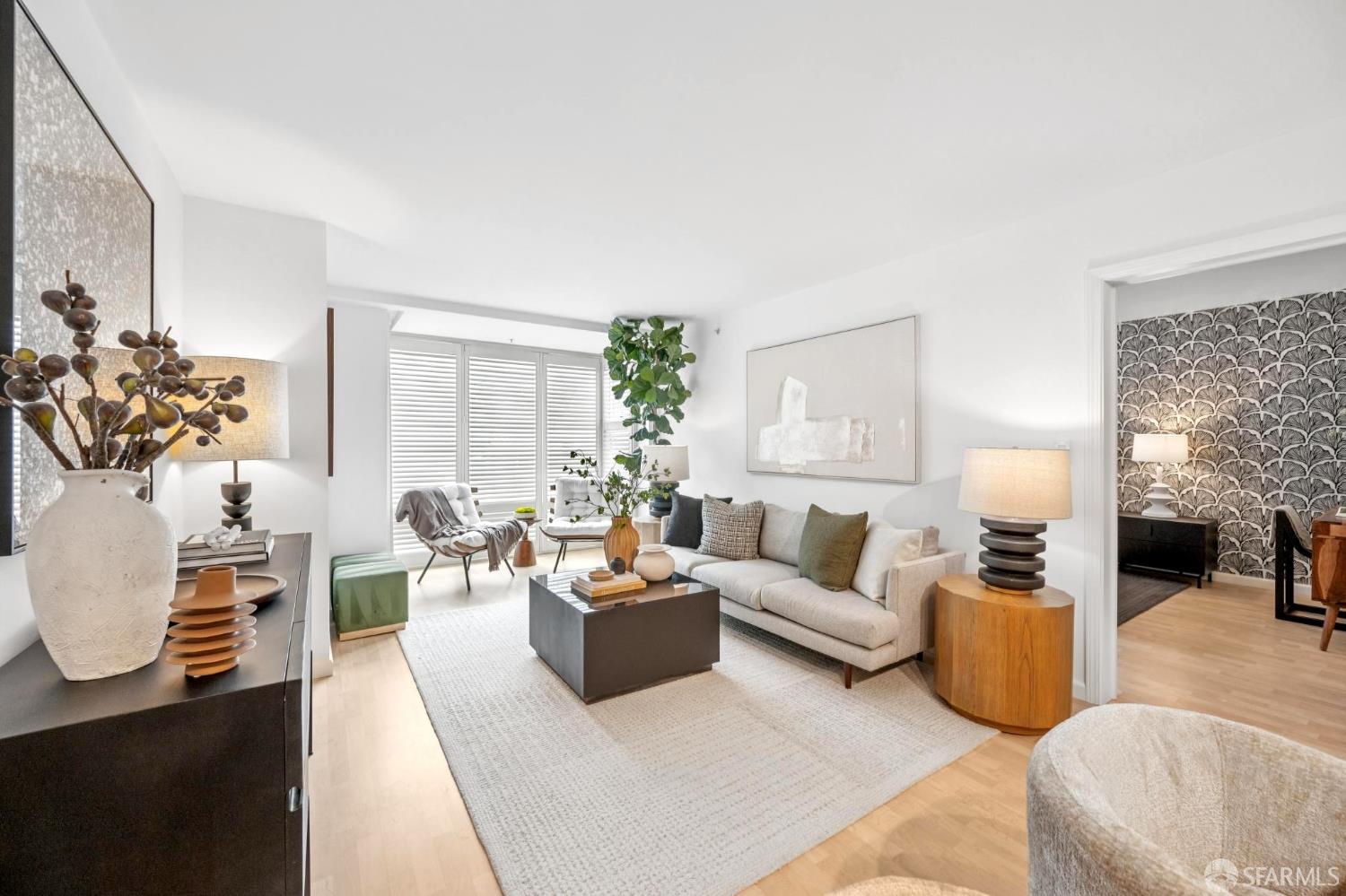 1483 Sutter Street # 401