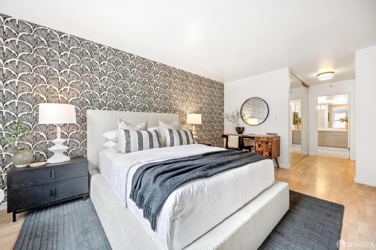 1483 Sutter Street # 401