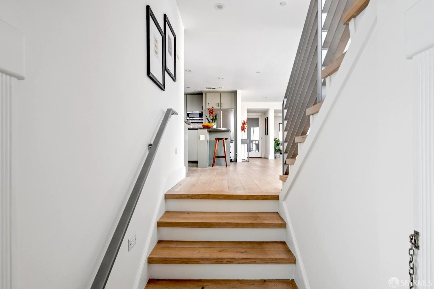 647 Grand View Avenue # 4