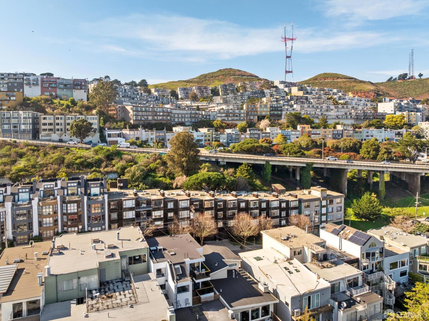 647 Grand View Avenue # 4