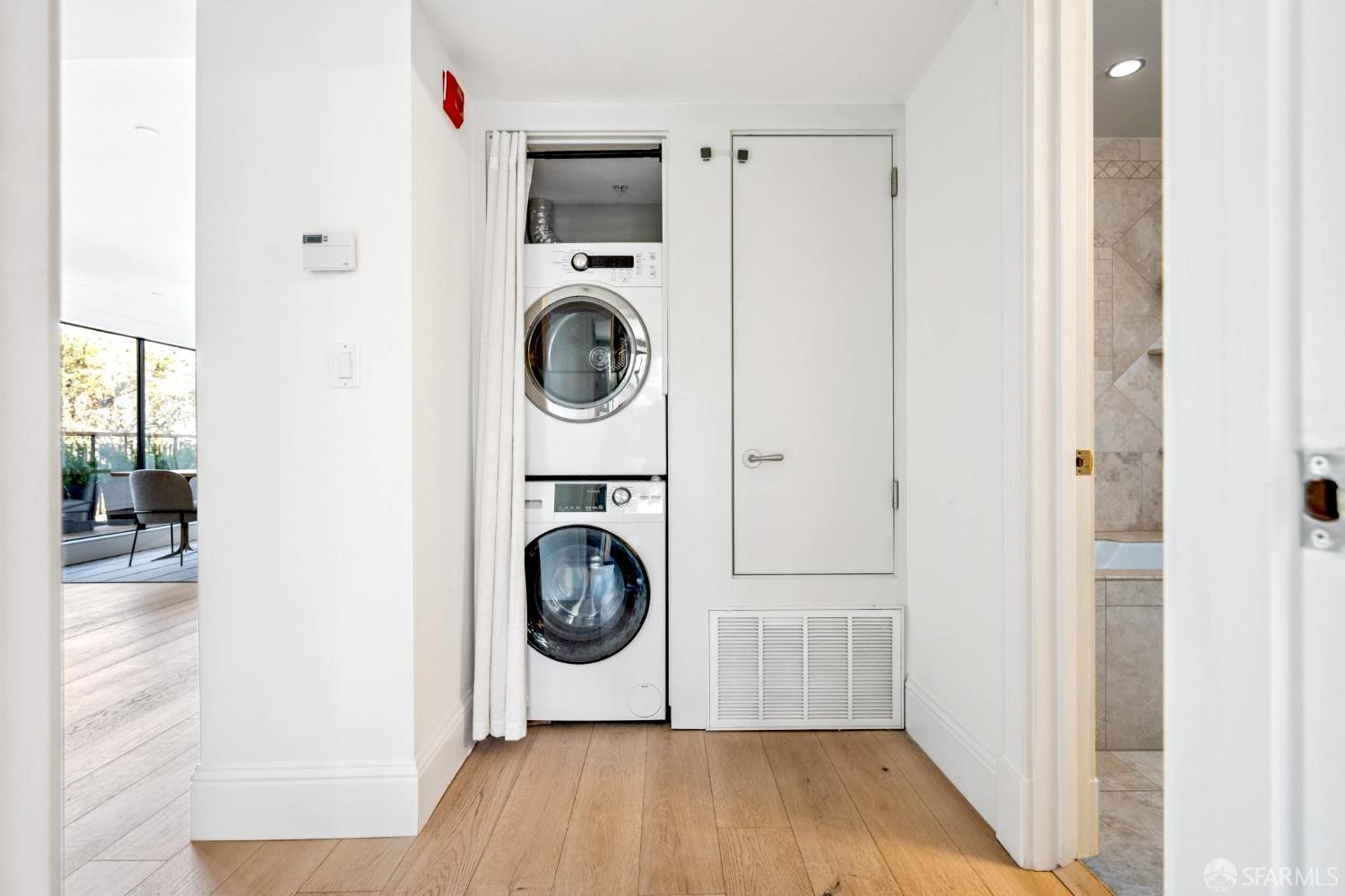 647 Grand View Avenue # 4