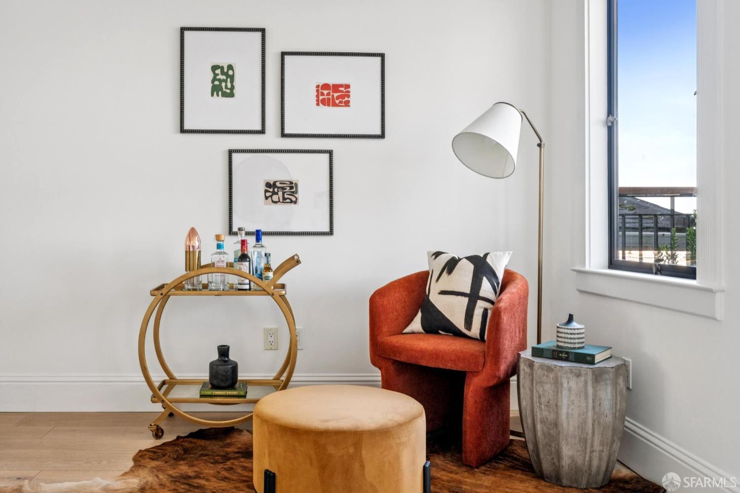 647 Grand View Avenue # 4