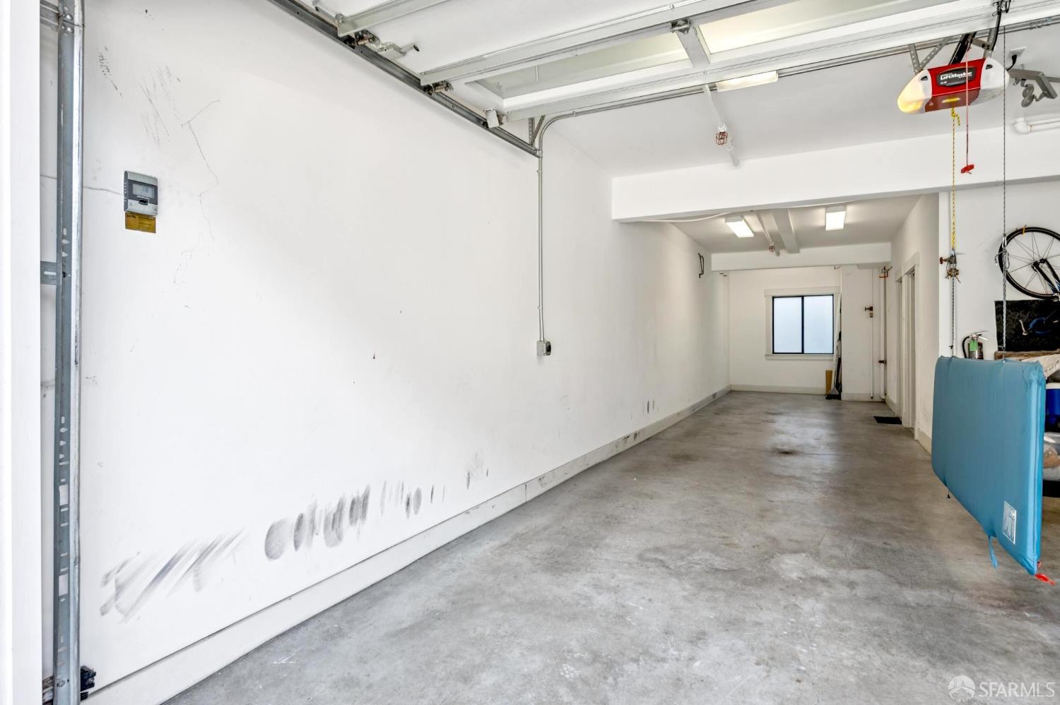 647 Grand View Avenue # 4