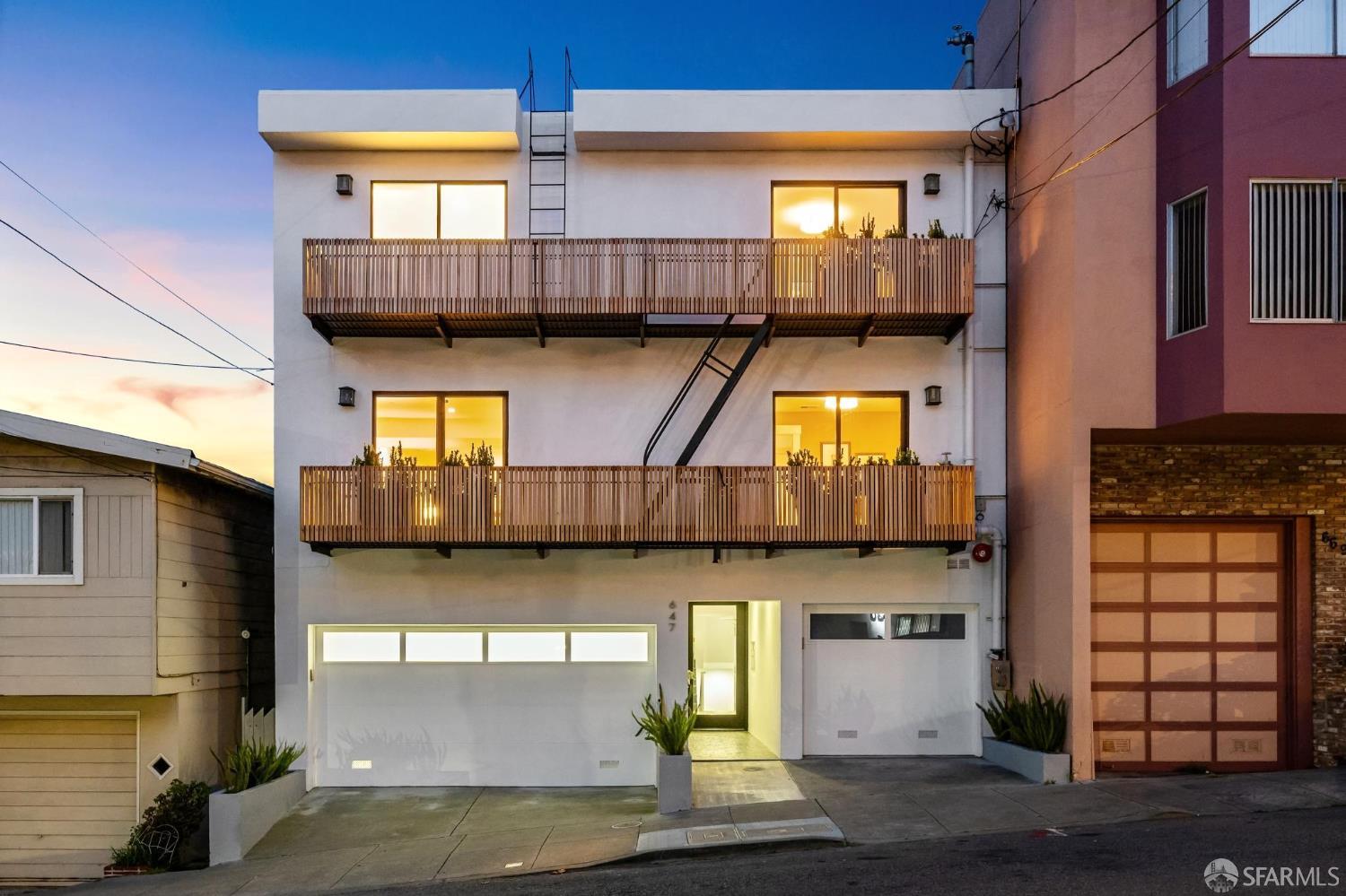 647 Grand View Avenue # 4