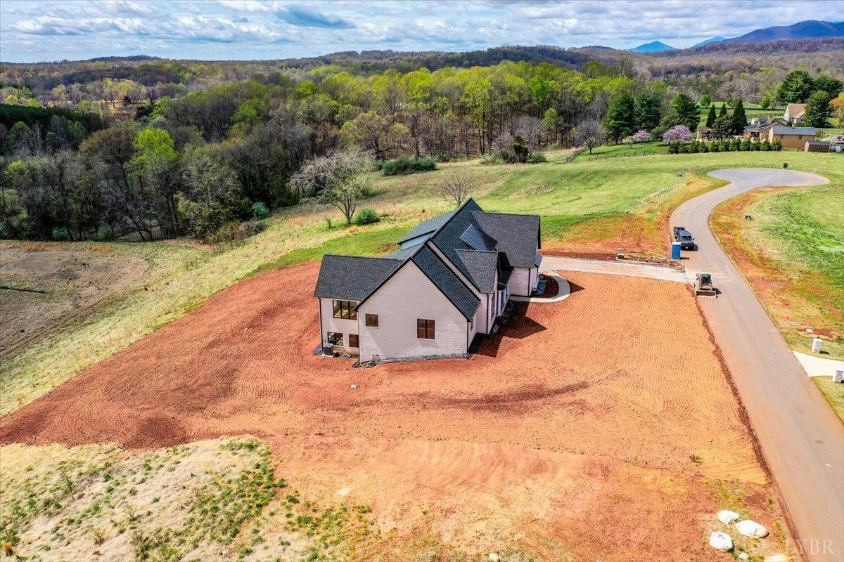 116 Stables Lane