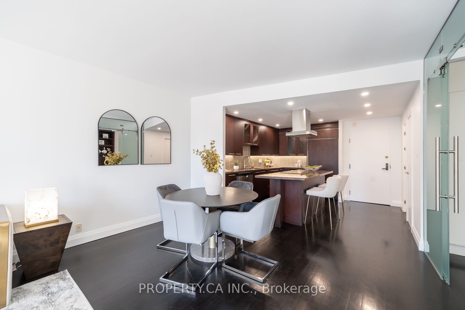 18A Hazelton Ave Unit: 304