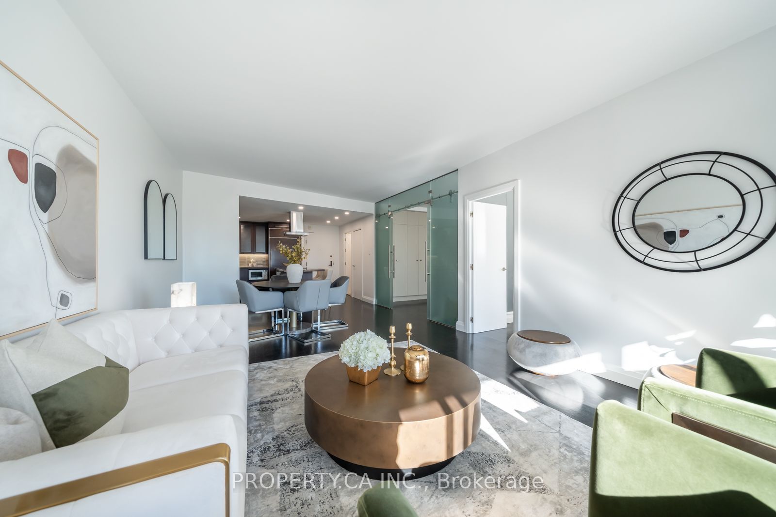 18A Hazelton Ave Unit: 304