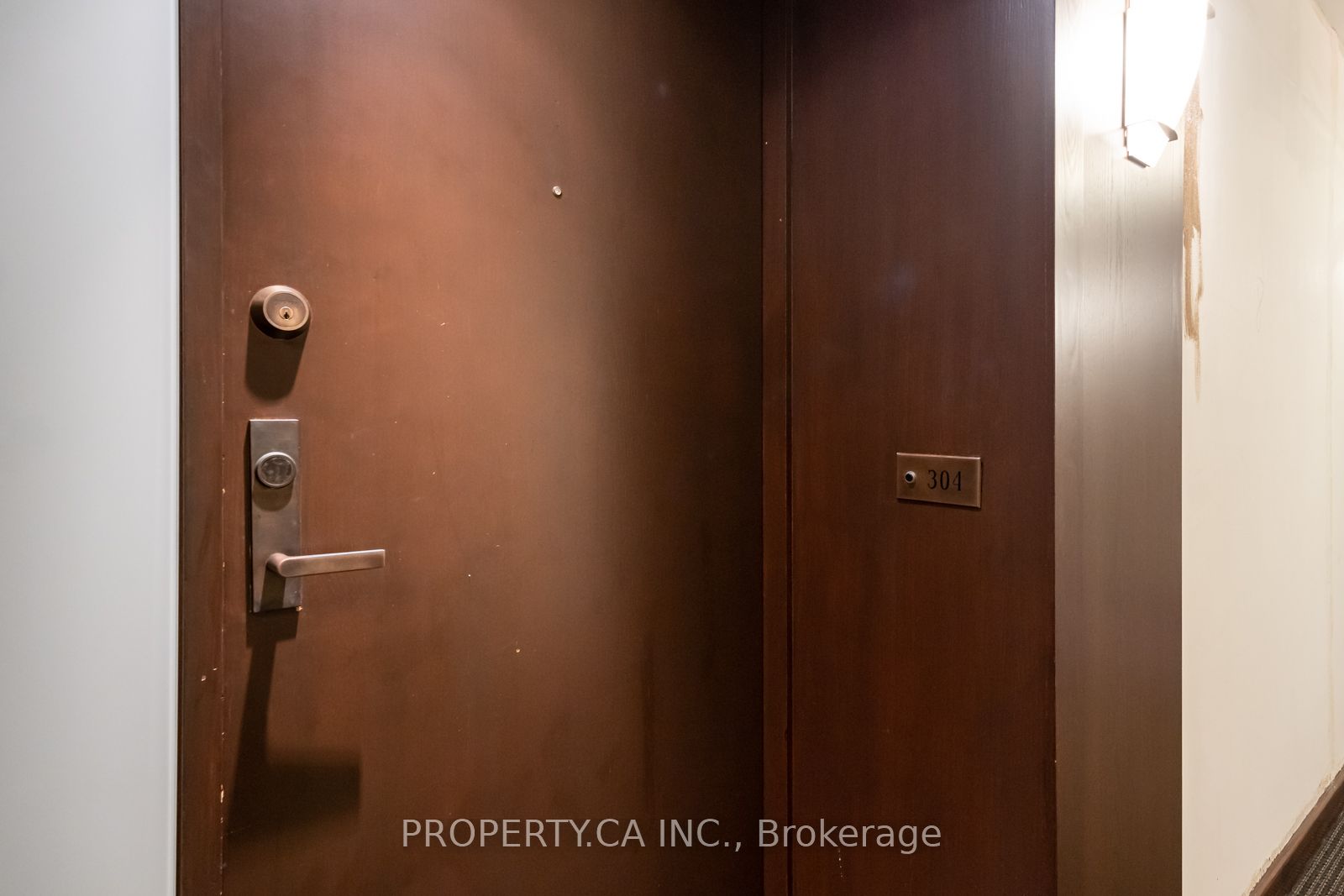 18A Hazelton Ave Unit: 304