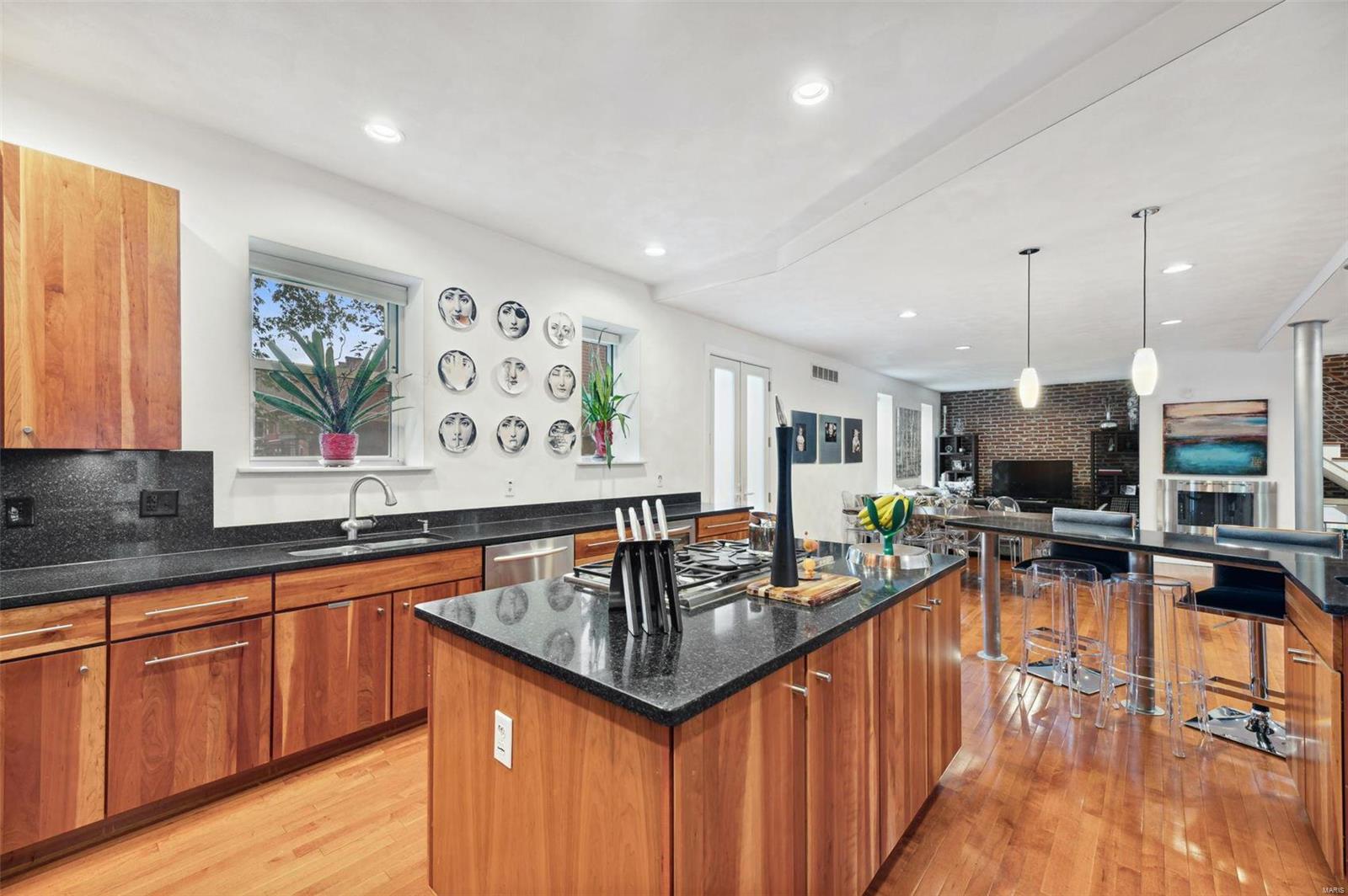 1920 Longfellow Boulevard