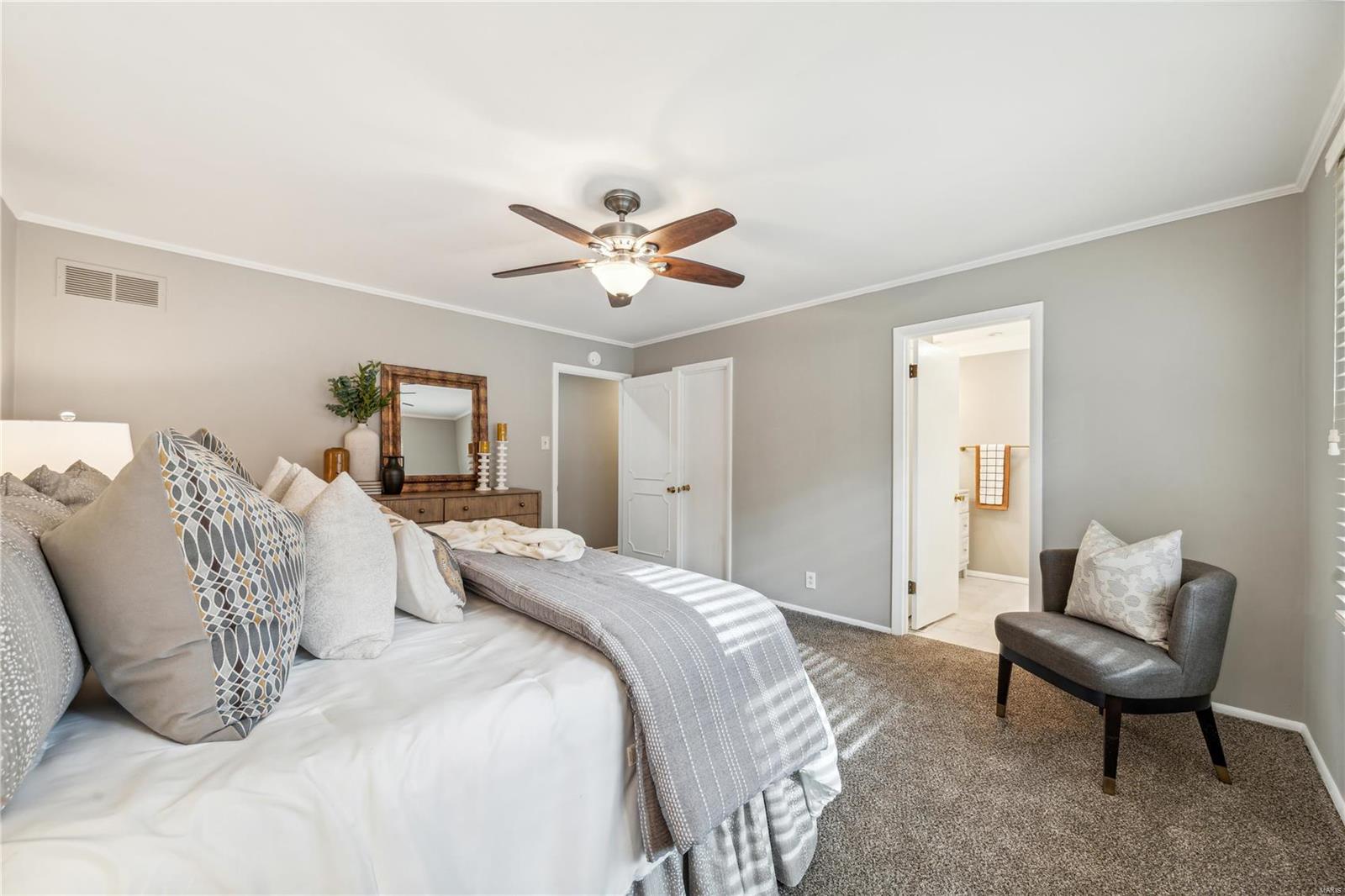 9474 Bonhomme Woods Drive