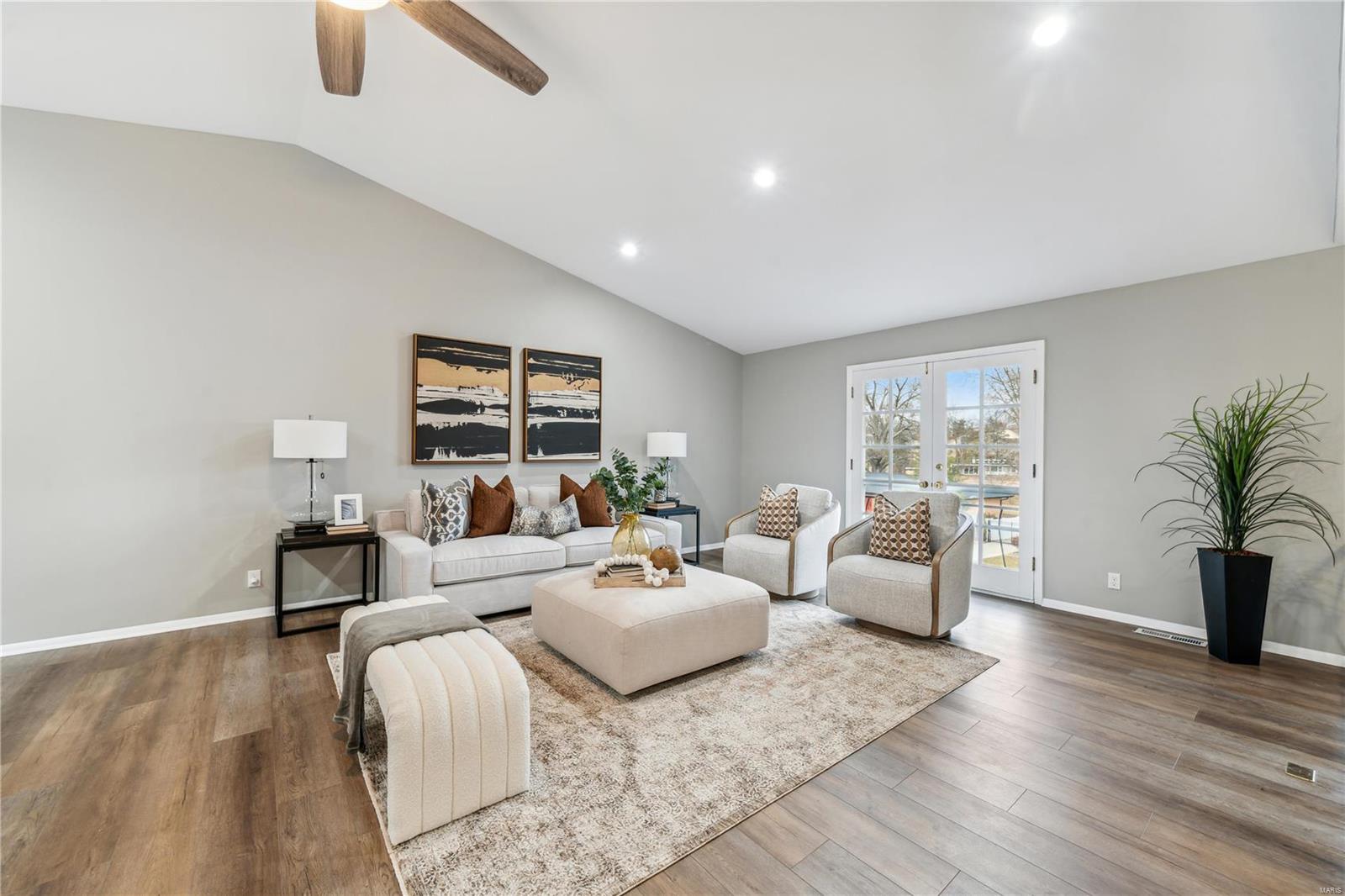 9474 Bonhomme Woods Drive