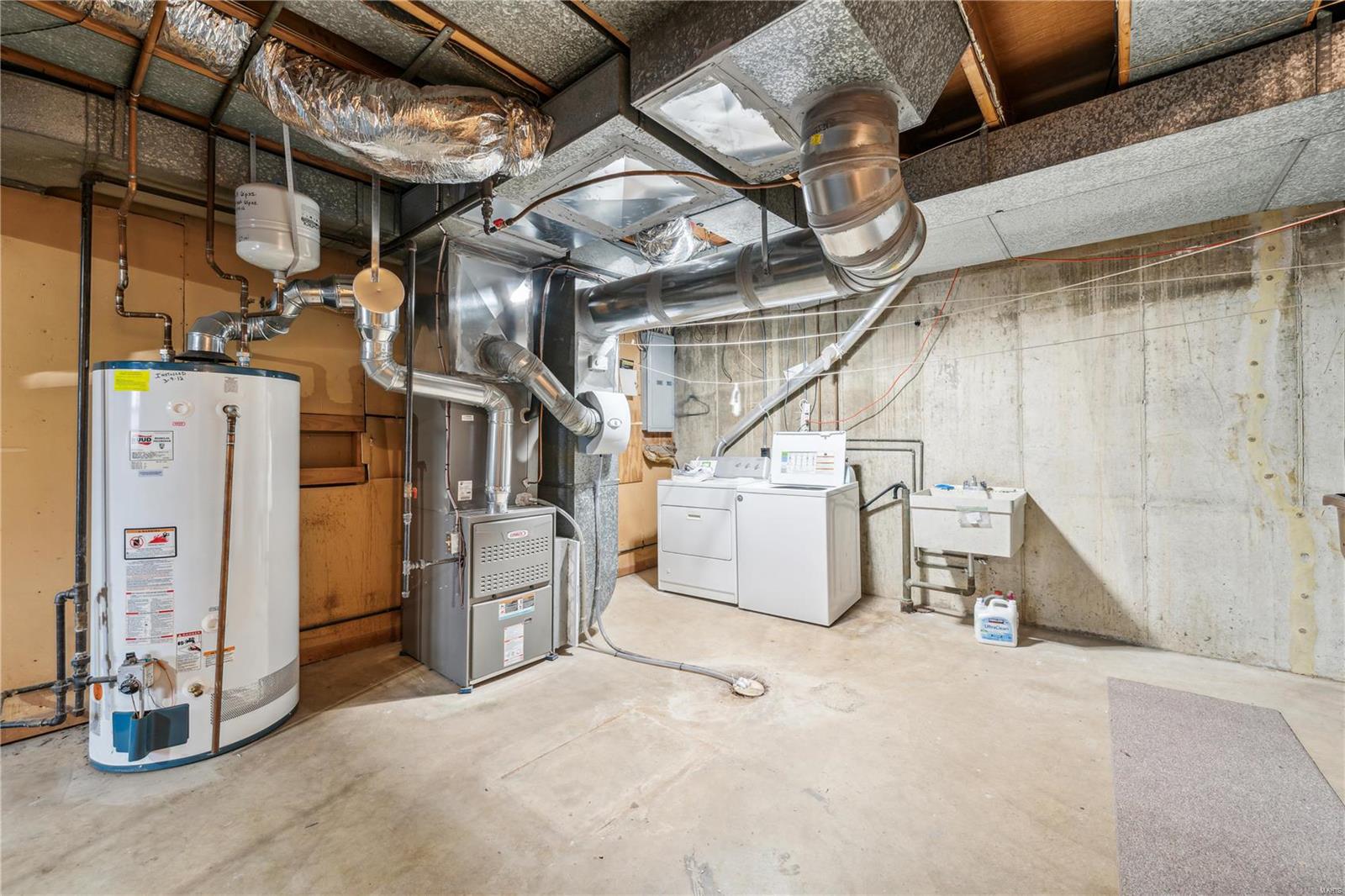 9474 Bonhomme Woods Drive