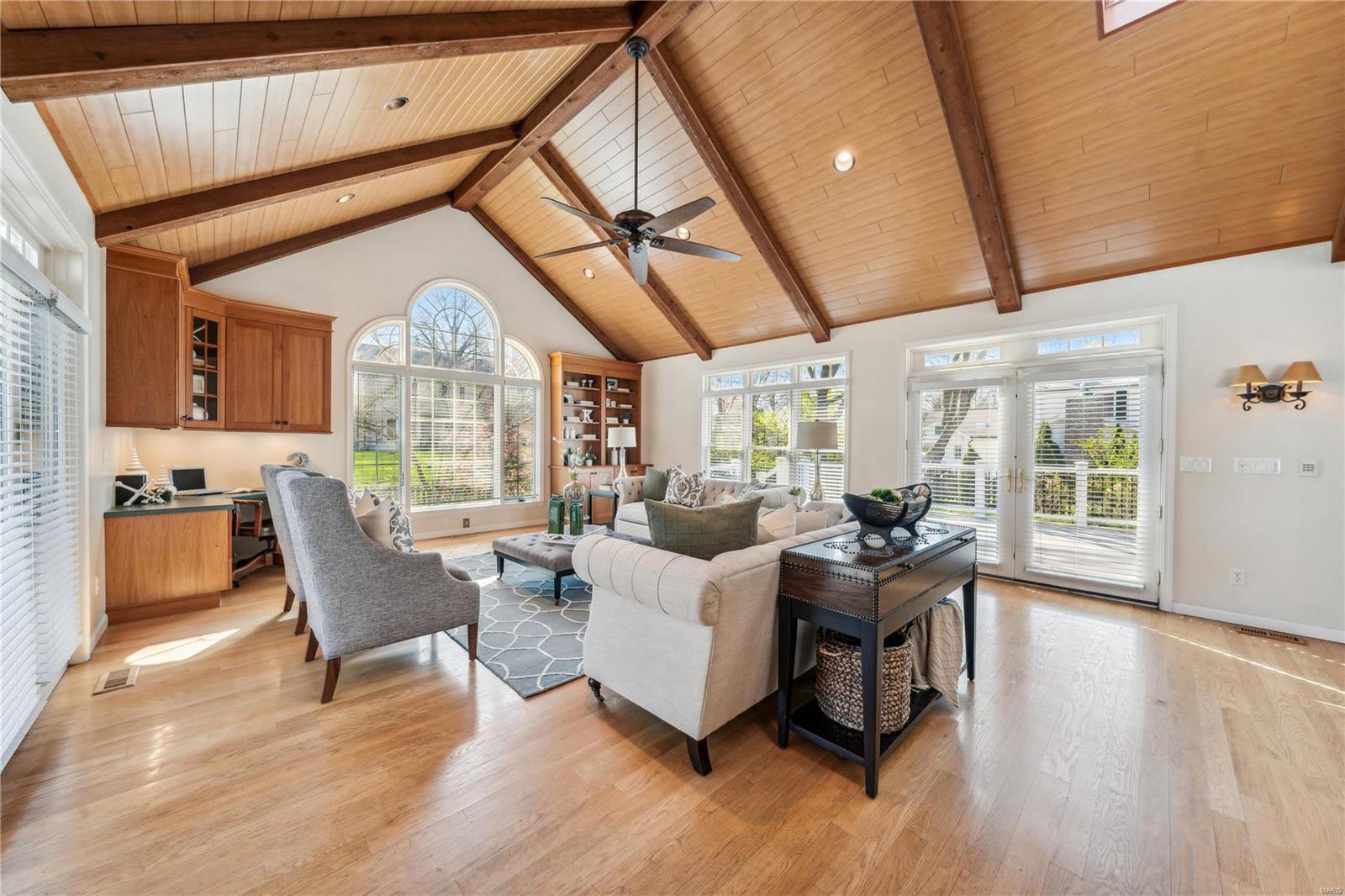 814 Kings Cliff Road