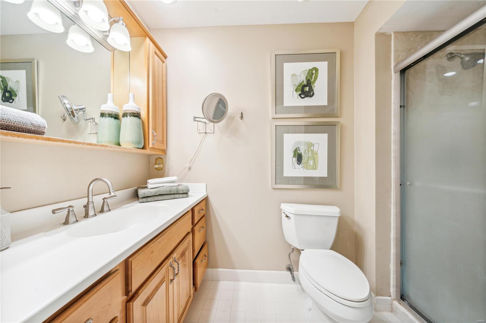 814 Kings Cliff Road