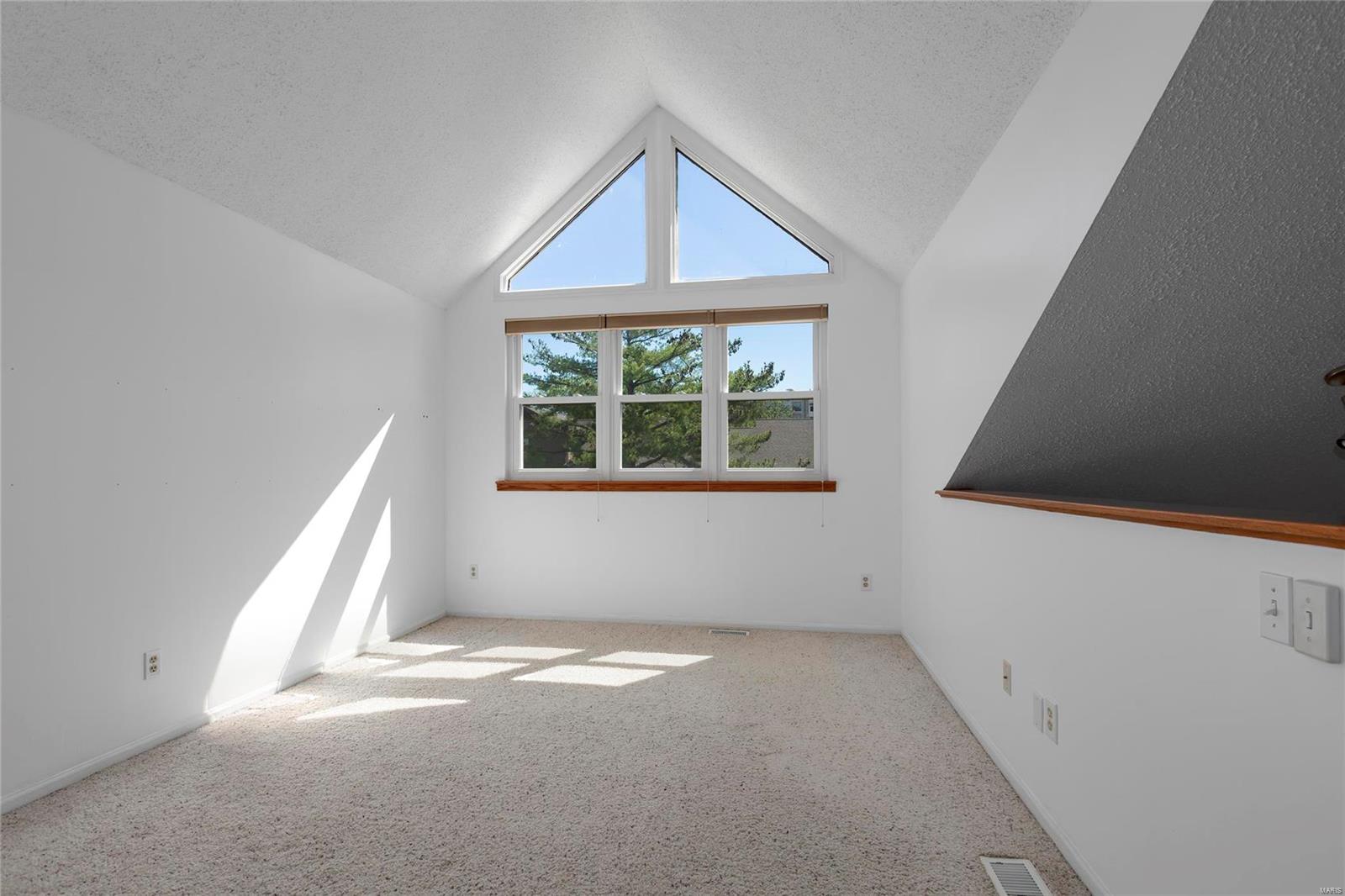 1033 Wilton Royal Drive Unit: 301