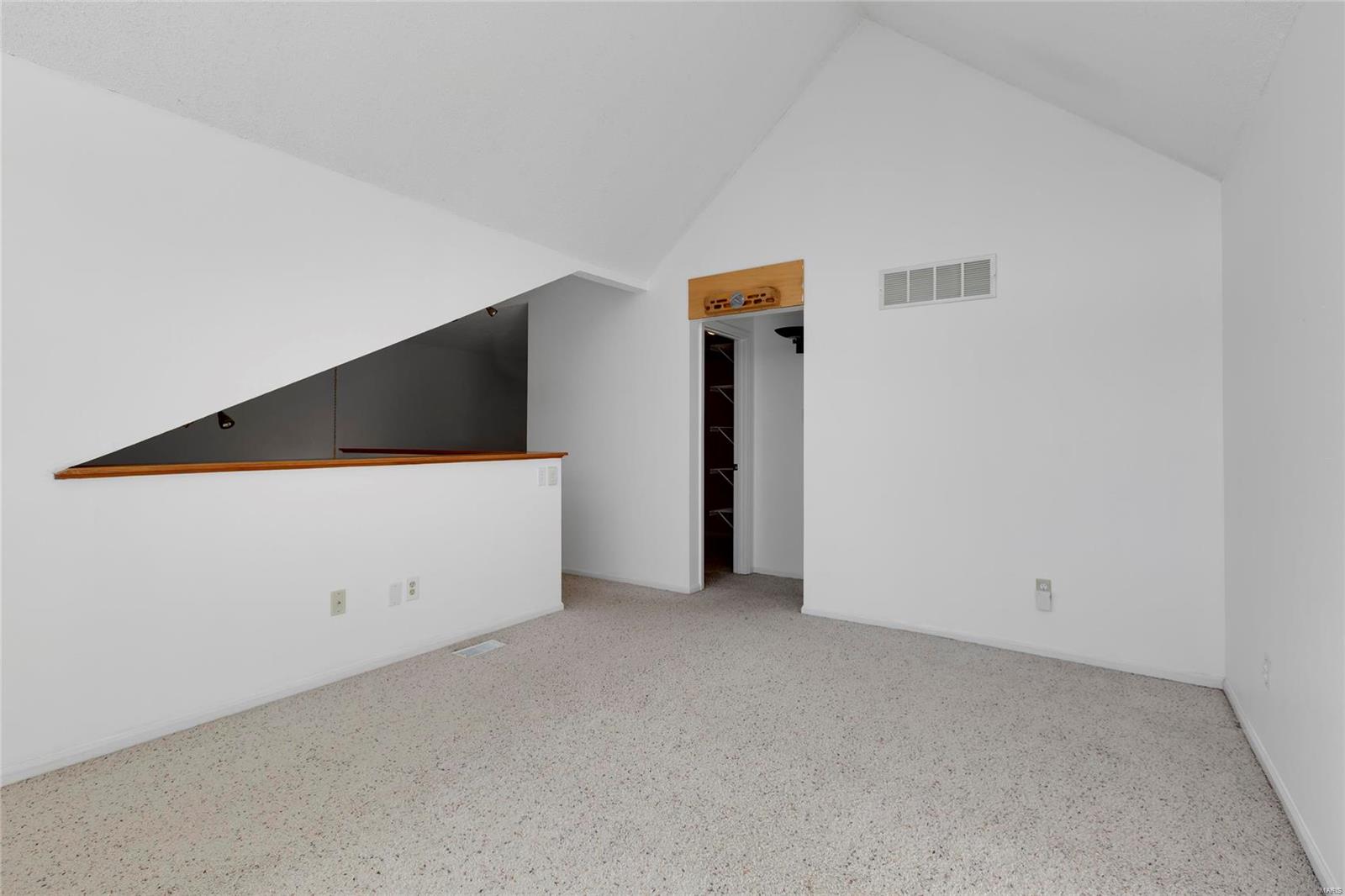 1033 Wilton Royal Drive Unit: 301