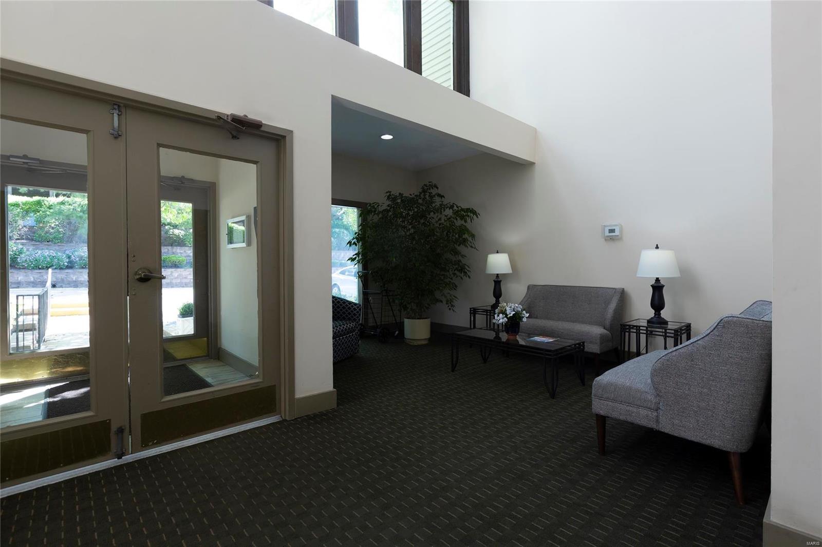 1033 Wilton Royal Drive Unit: 301