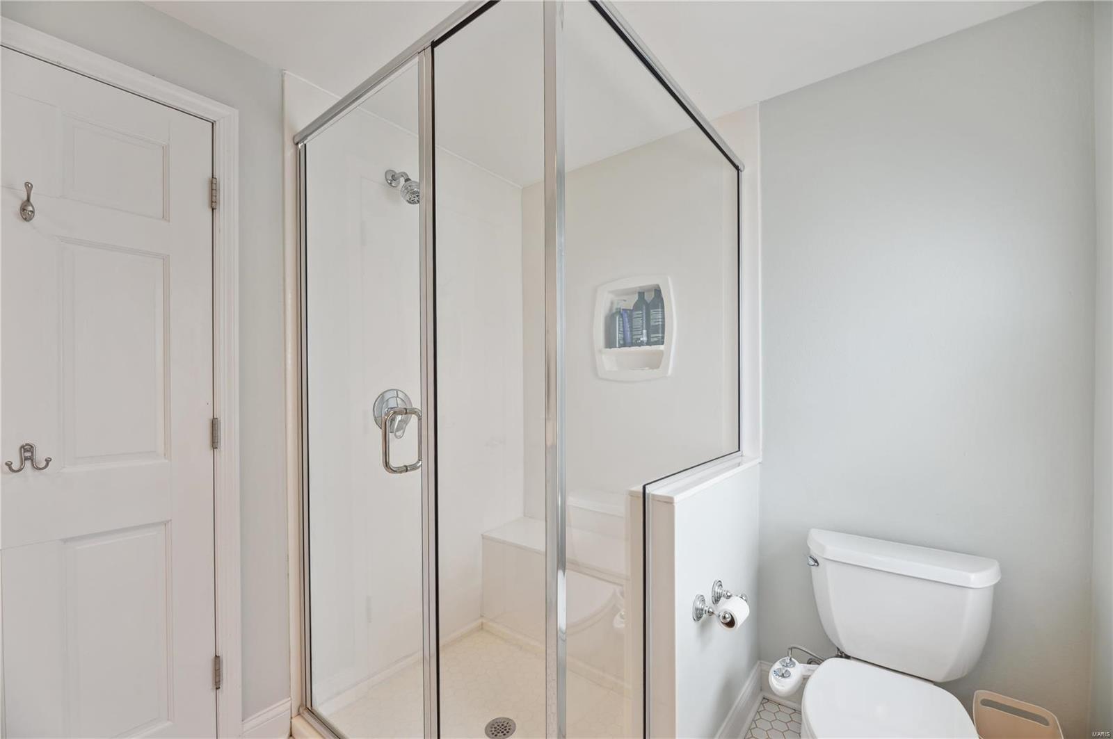 2121 Parkridge Avenue