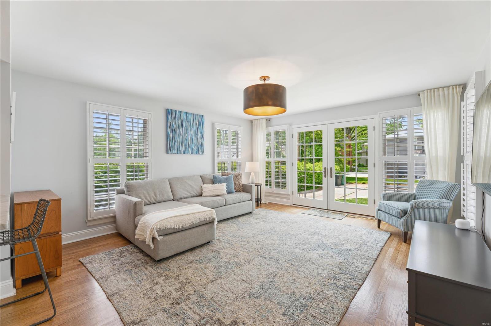 2121 Parkridge Avenue